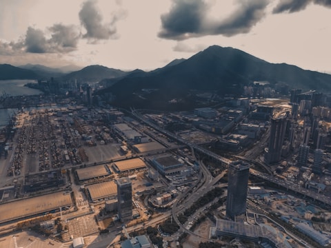 A global map highlighting key trade routes and logistics hubs used by Mountaingrid LLC