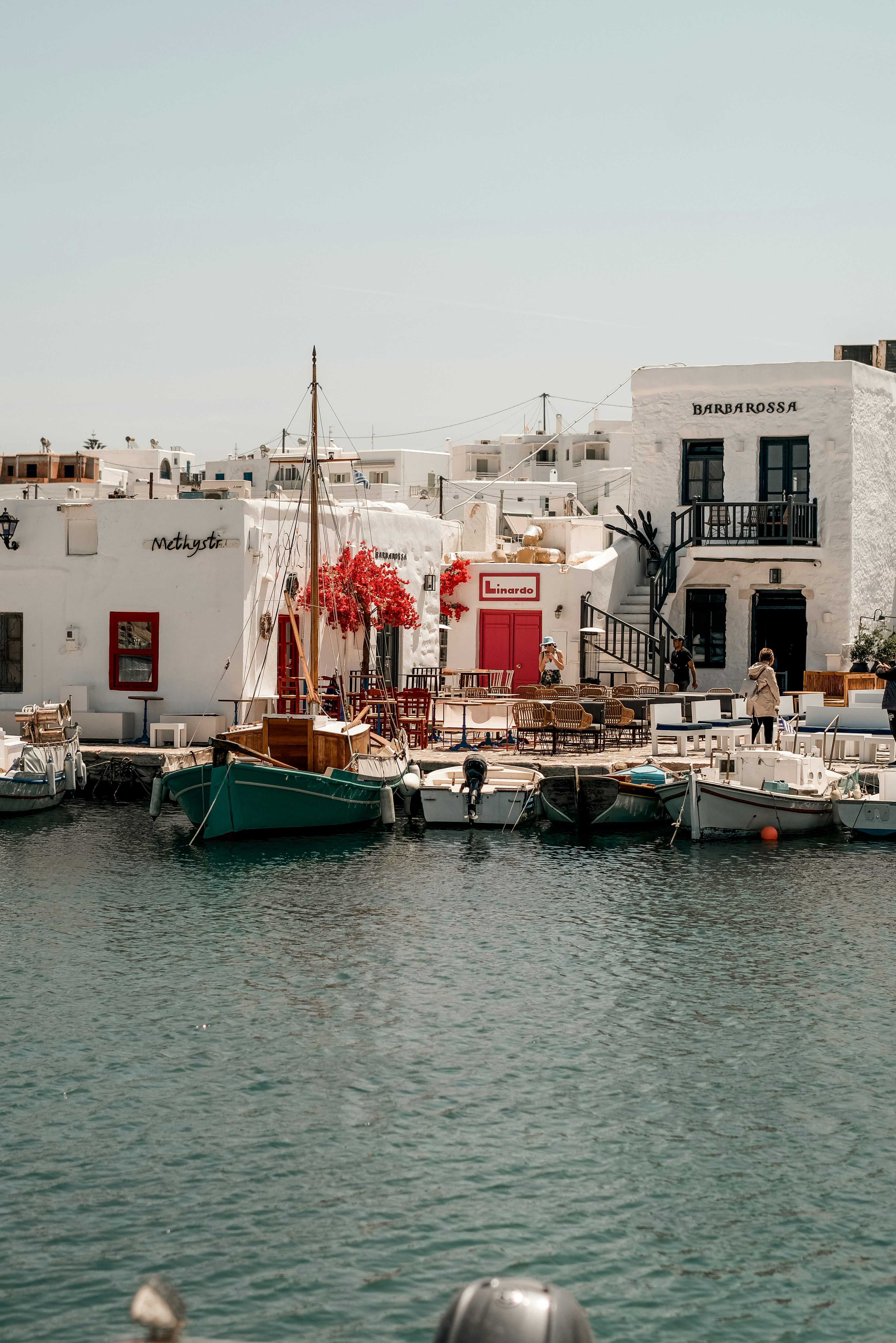 Paros 