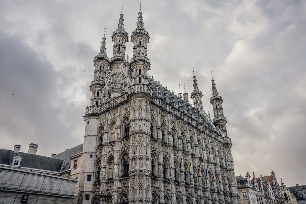 a large building with many spires on top of it