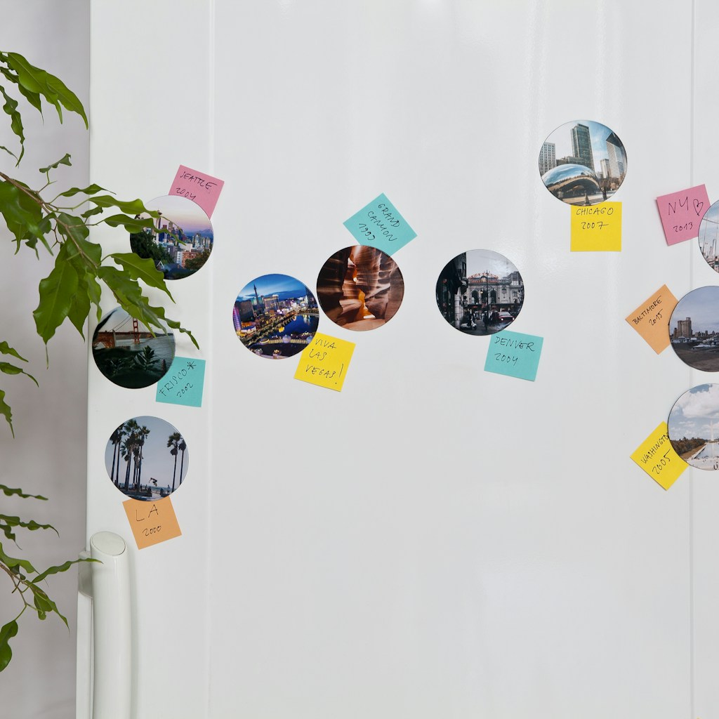 Logo Magnets