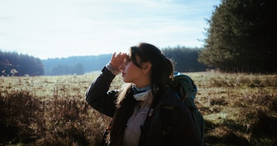 How to Stay Hydrated While Hiking