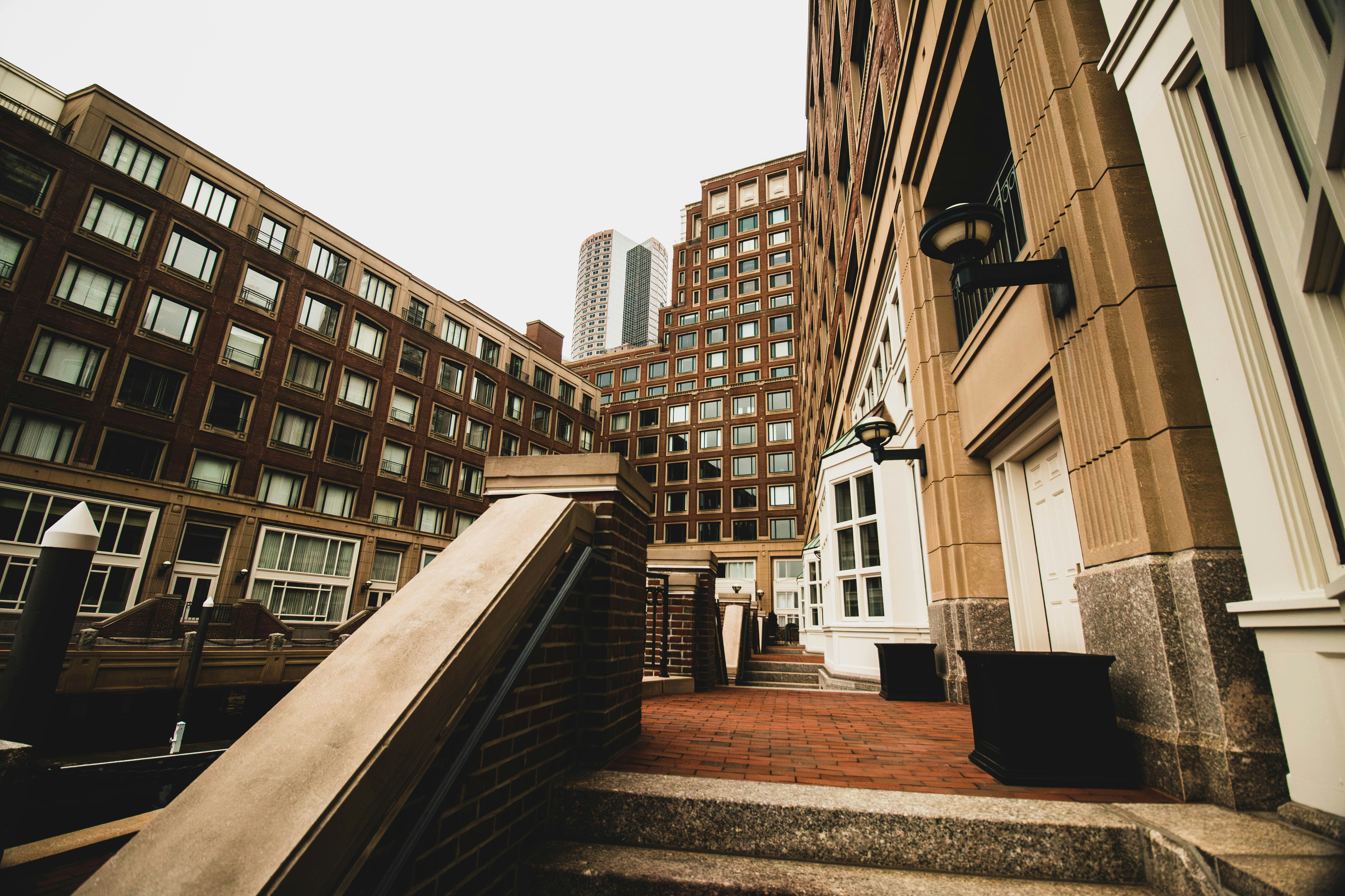a set of stairs leading up to a building, 