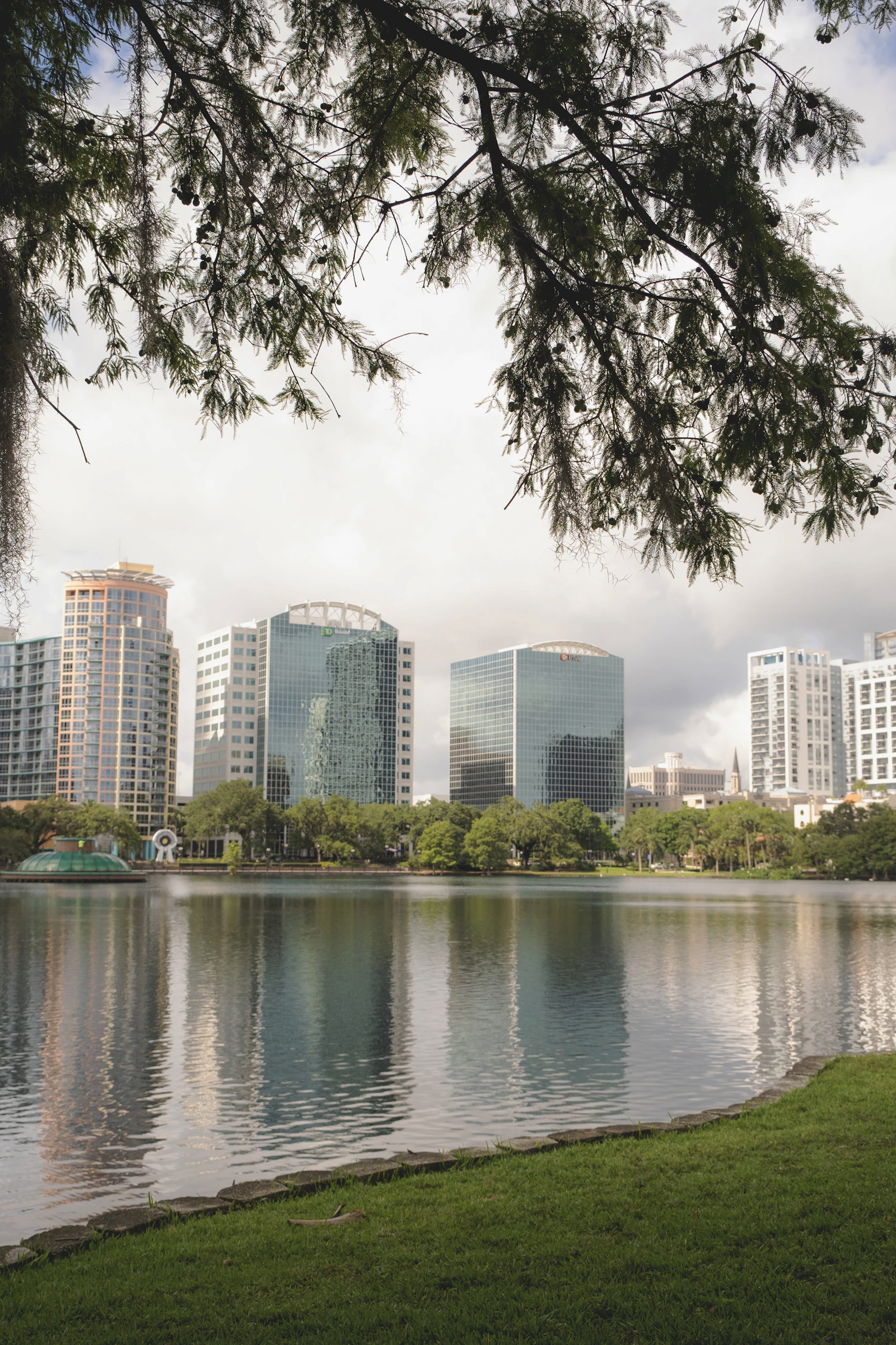 Central Florida Orlando real estate market and residential communities