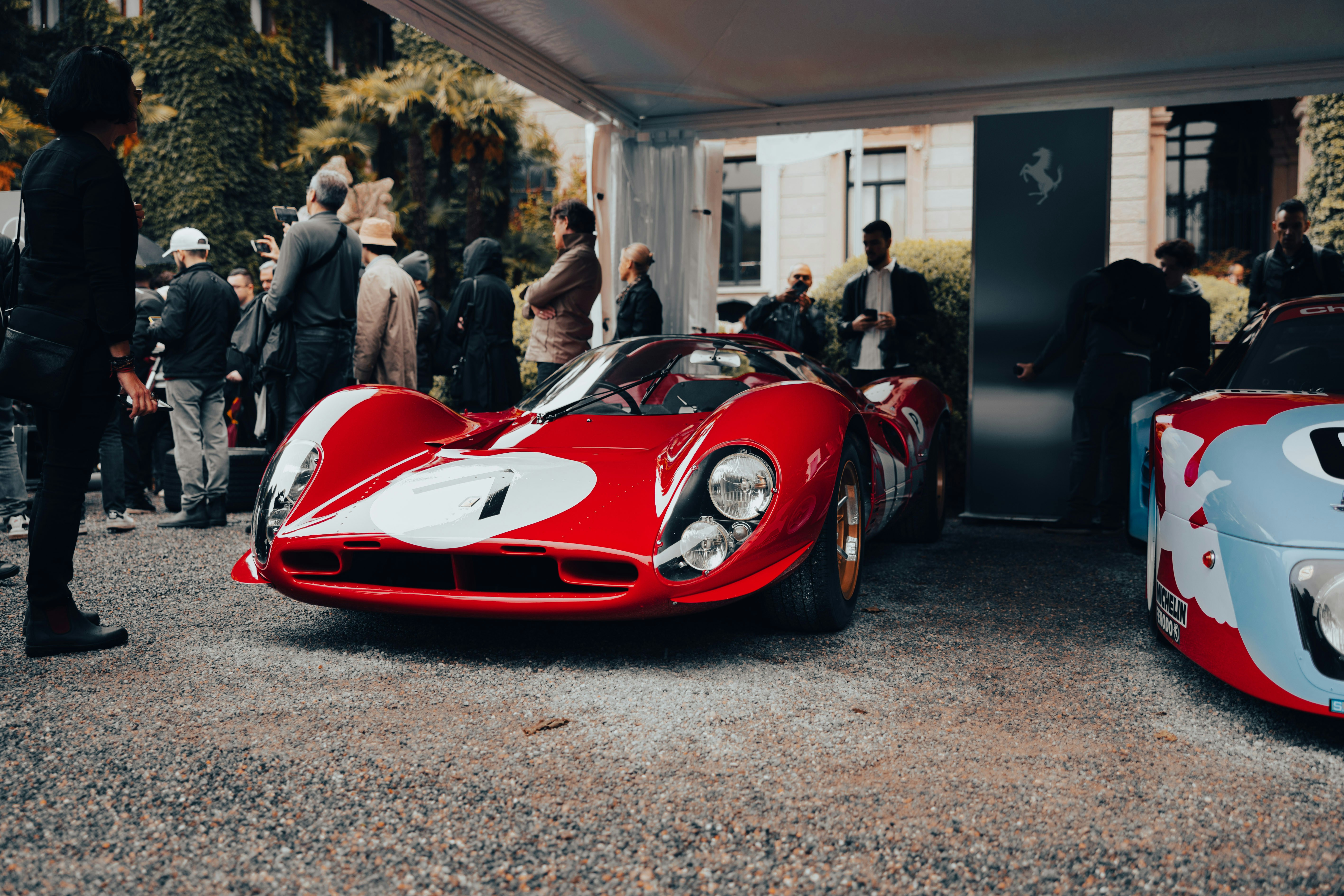 Photo by lorenzohamers