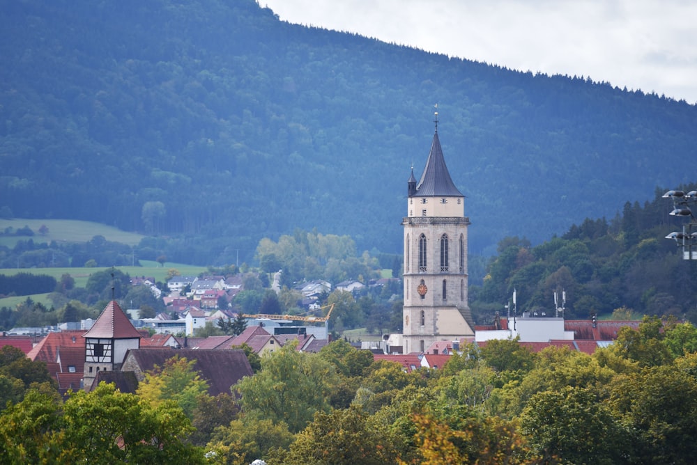 a clock tower in the middle of a town