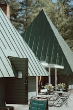 A welcoming tourist information desk surrounded by lush Atlantic Forest greenery.