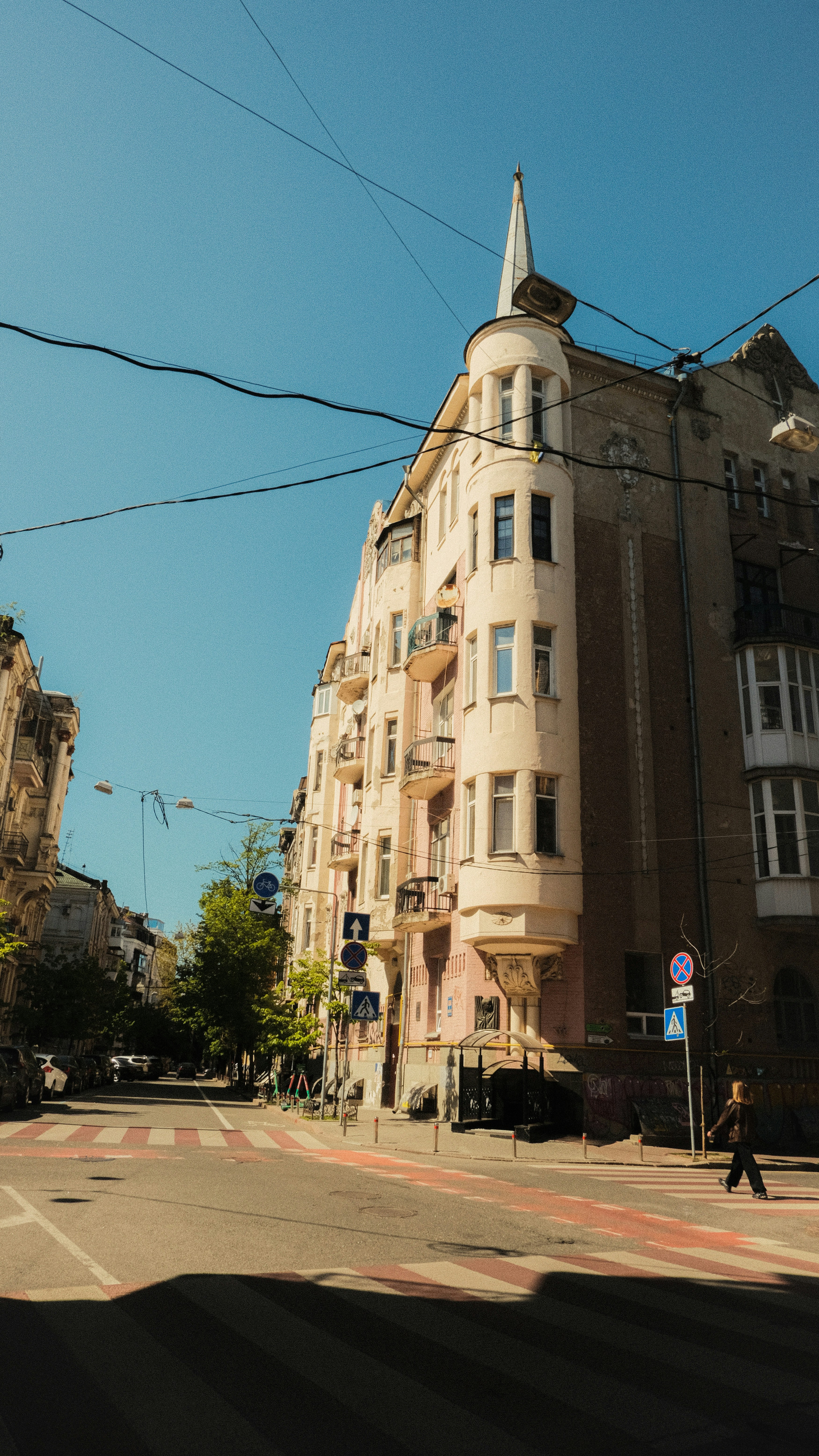 Photo by kmondschein