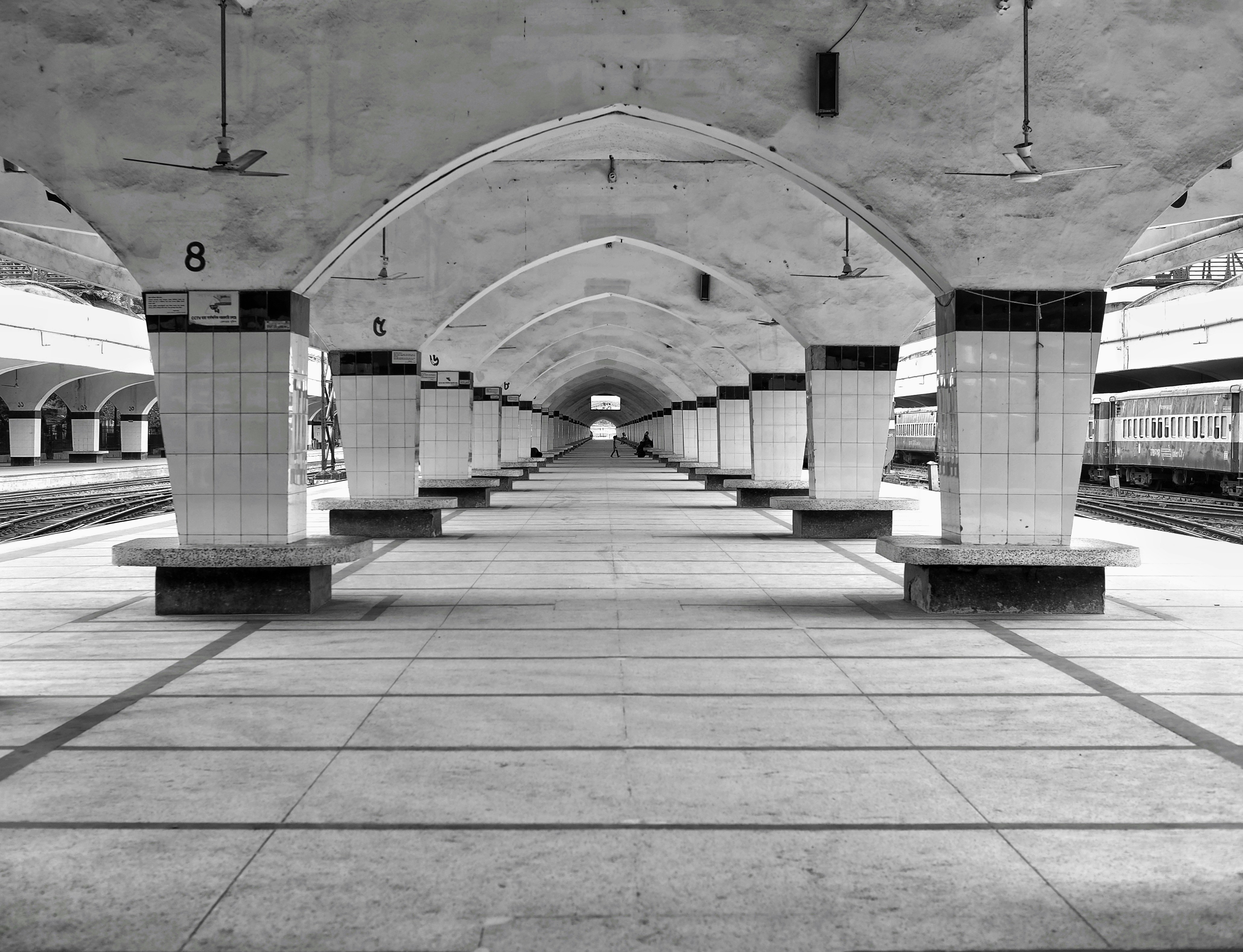 Photo by redowandhrubo