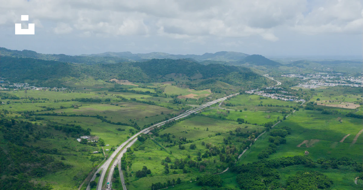 Highway In Puerto Rico Una vista aérea de una carretera en el país foto – Imagen de Puerto ...