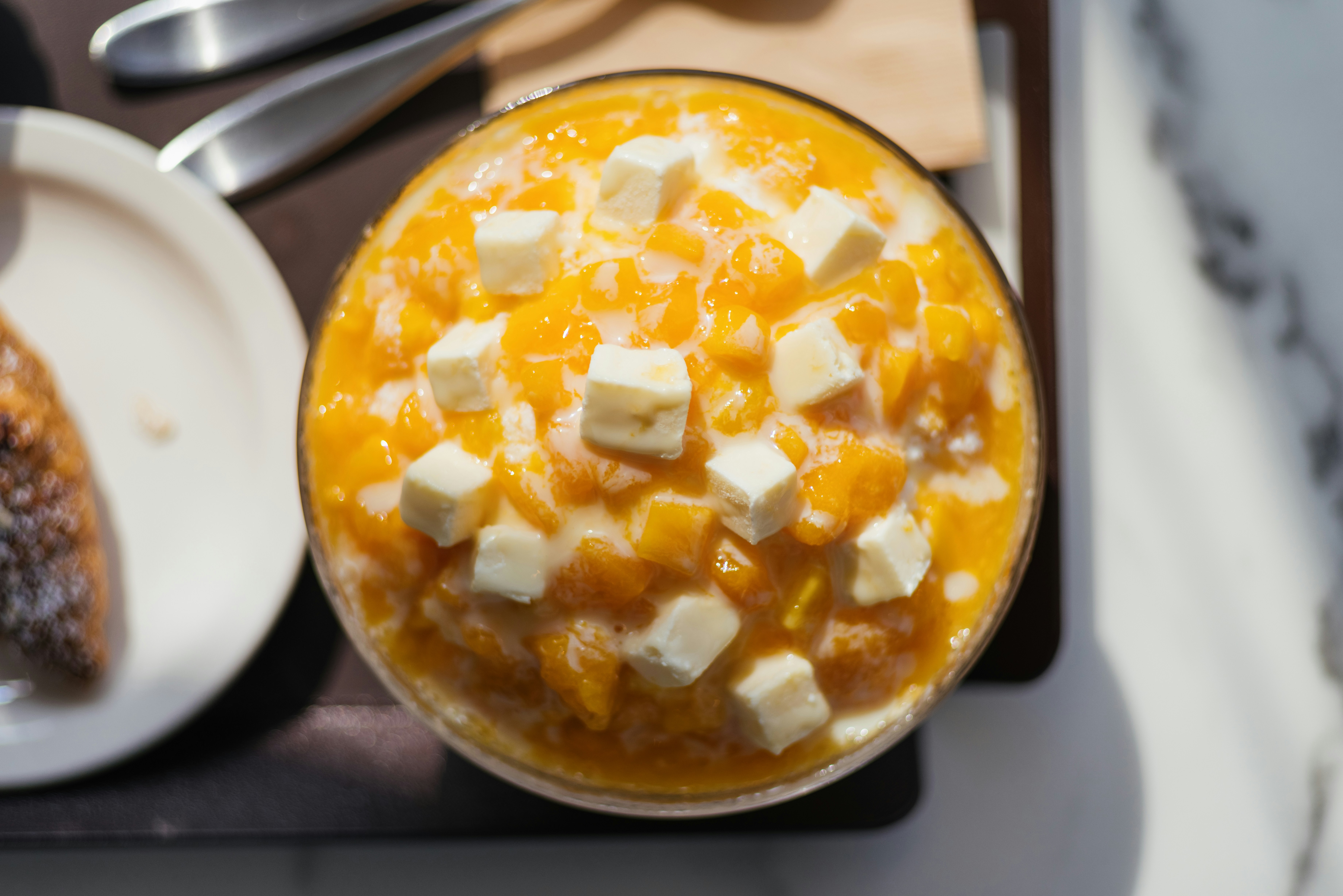 Cottage cheese with pineapple