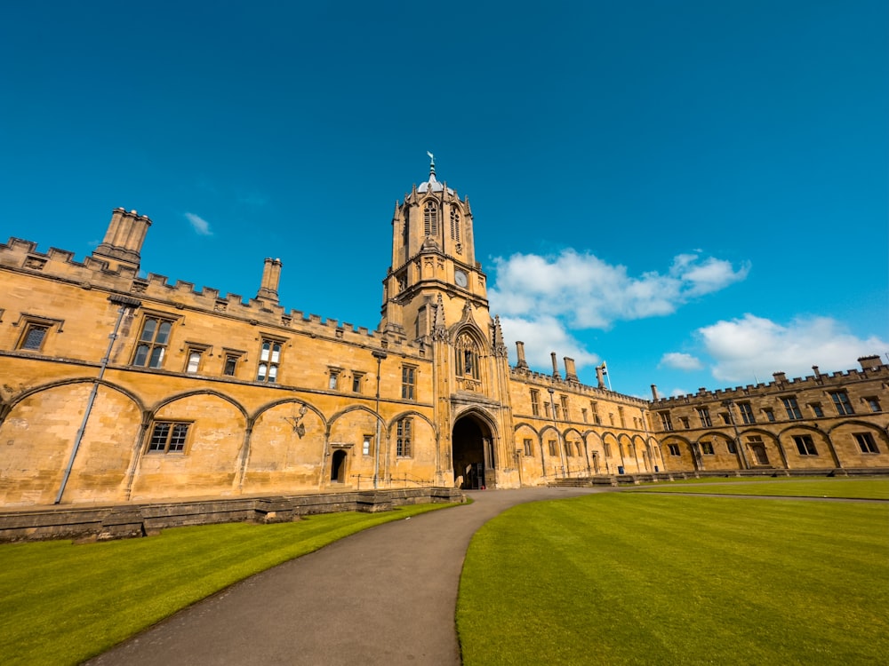 a large building with a clock tower on top of it