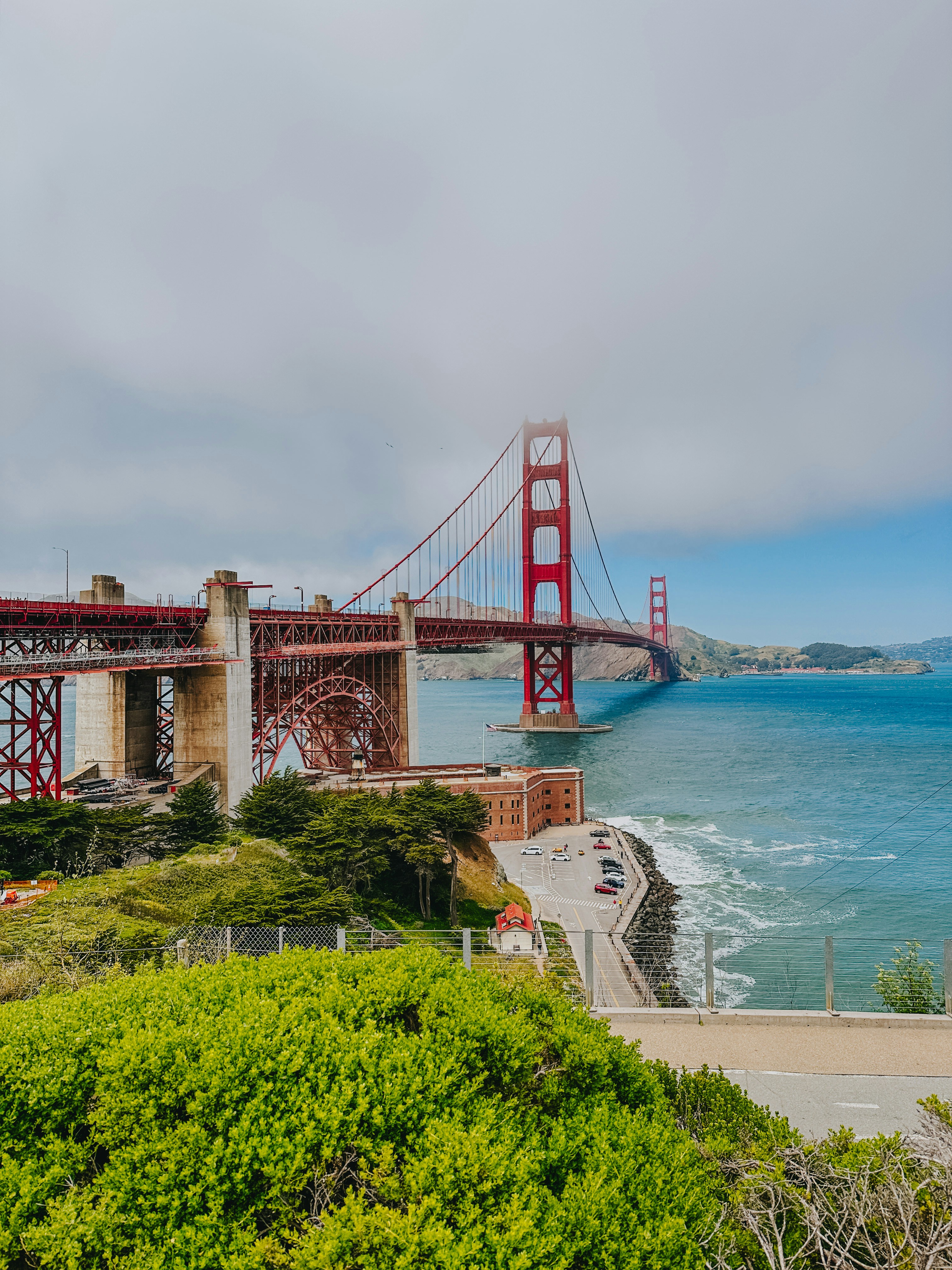 a view of the golden gate bridge in san francisco