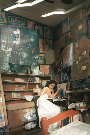 Portrait of a contemporary Argentine woman artist working in her studio