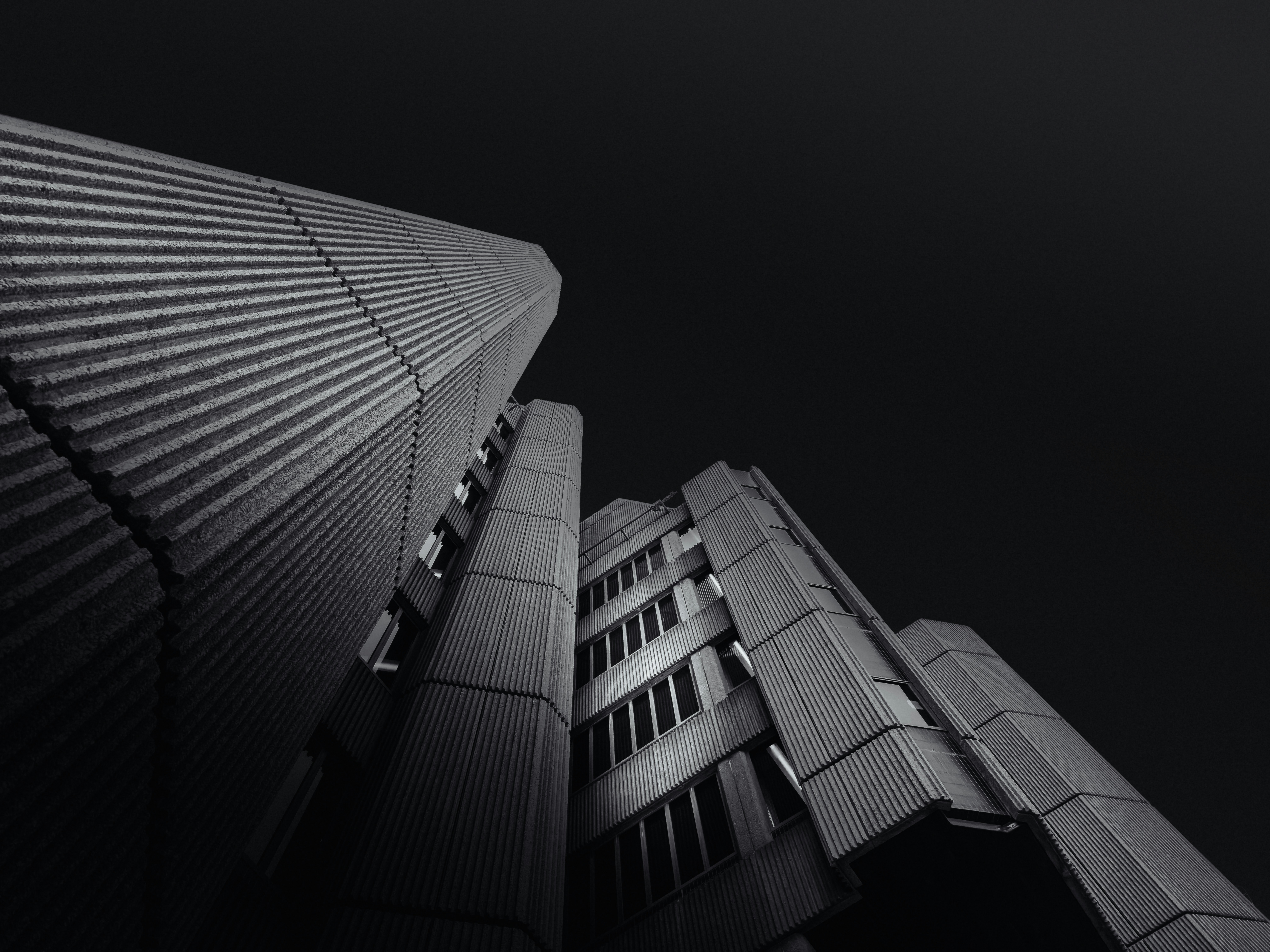 Liverpool home kit 24/25