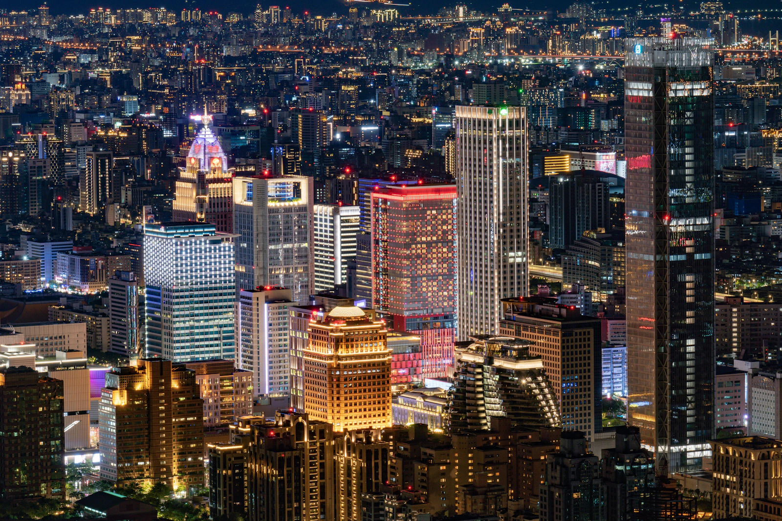 Tokyo skyline at night