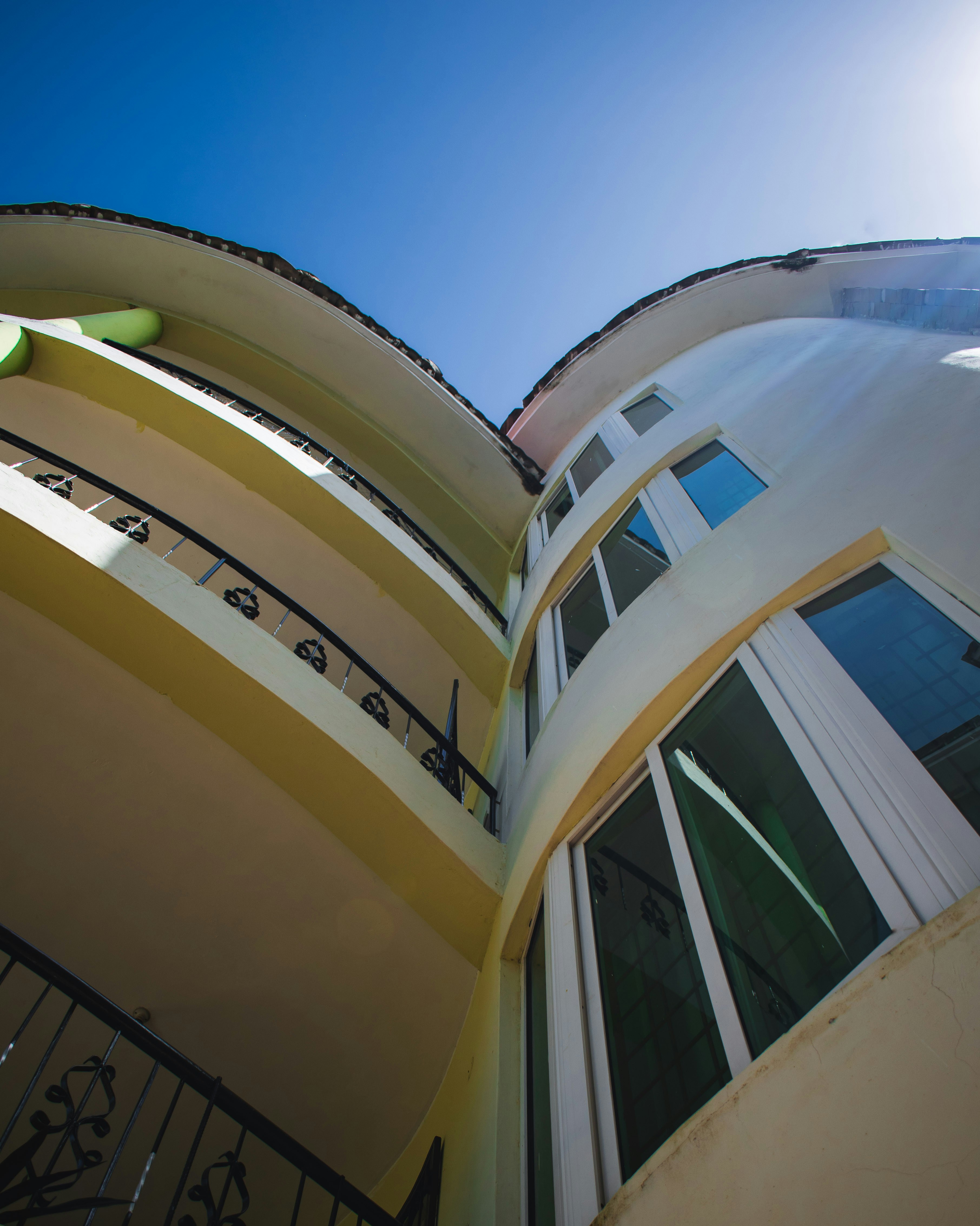 Photo by victormainak