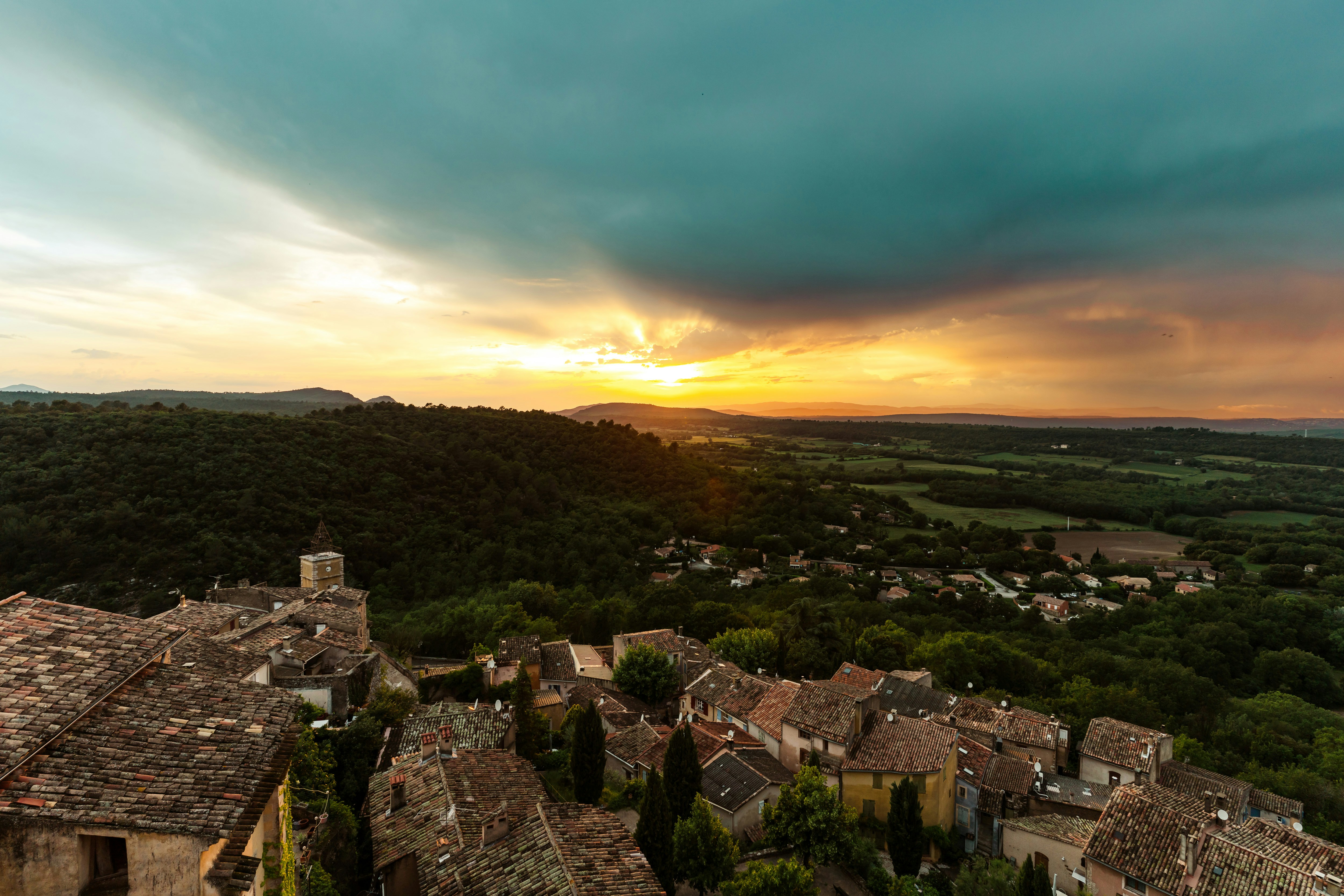 Photo by guillaumedegermain