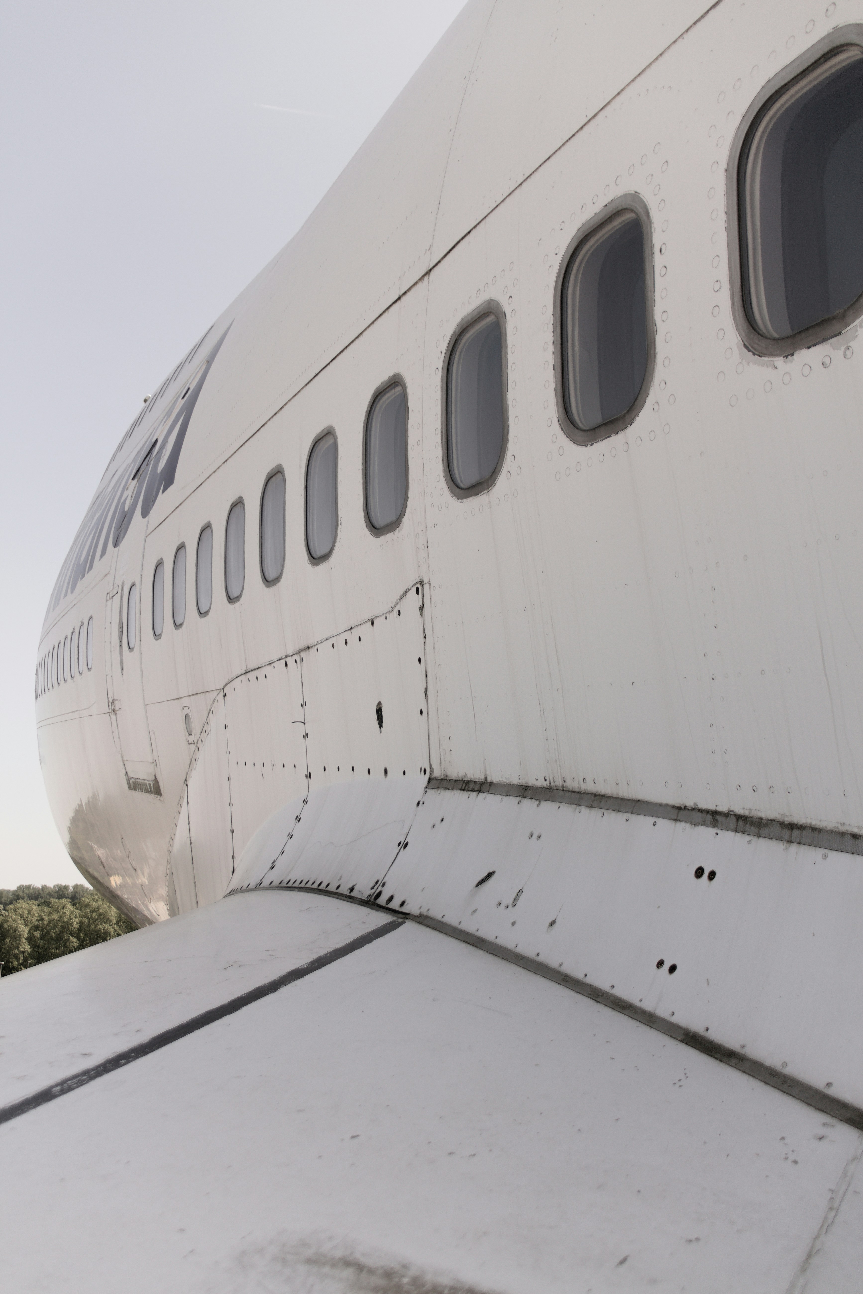 a close up of the wing of an airplane