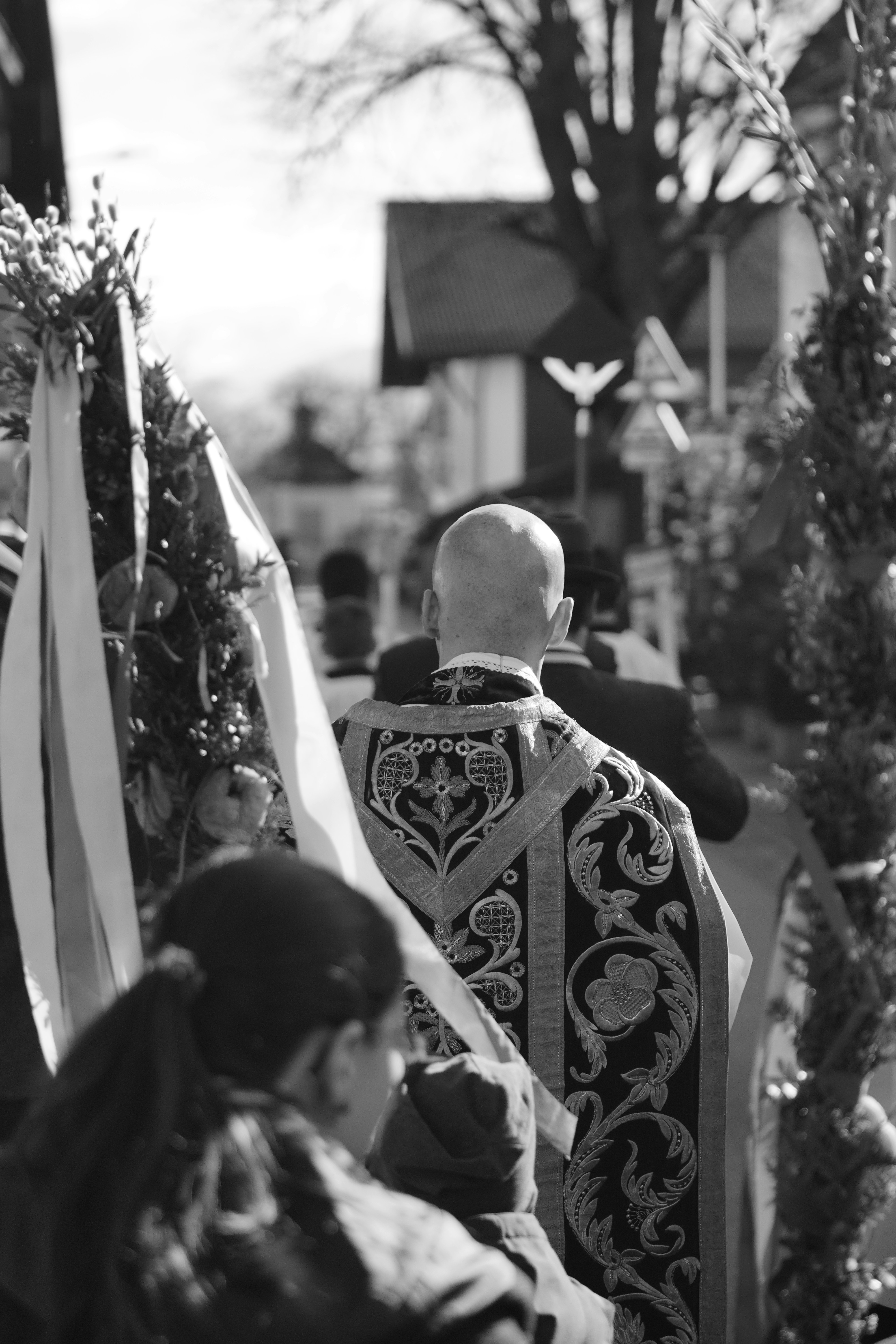 a man and a woman standing next to each other