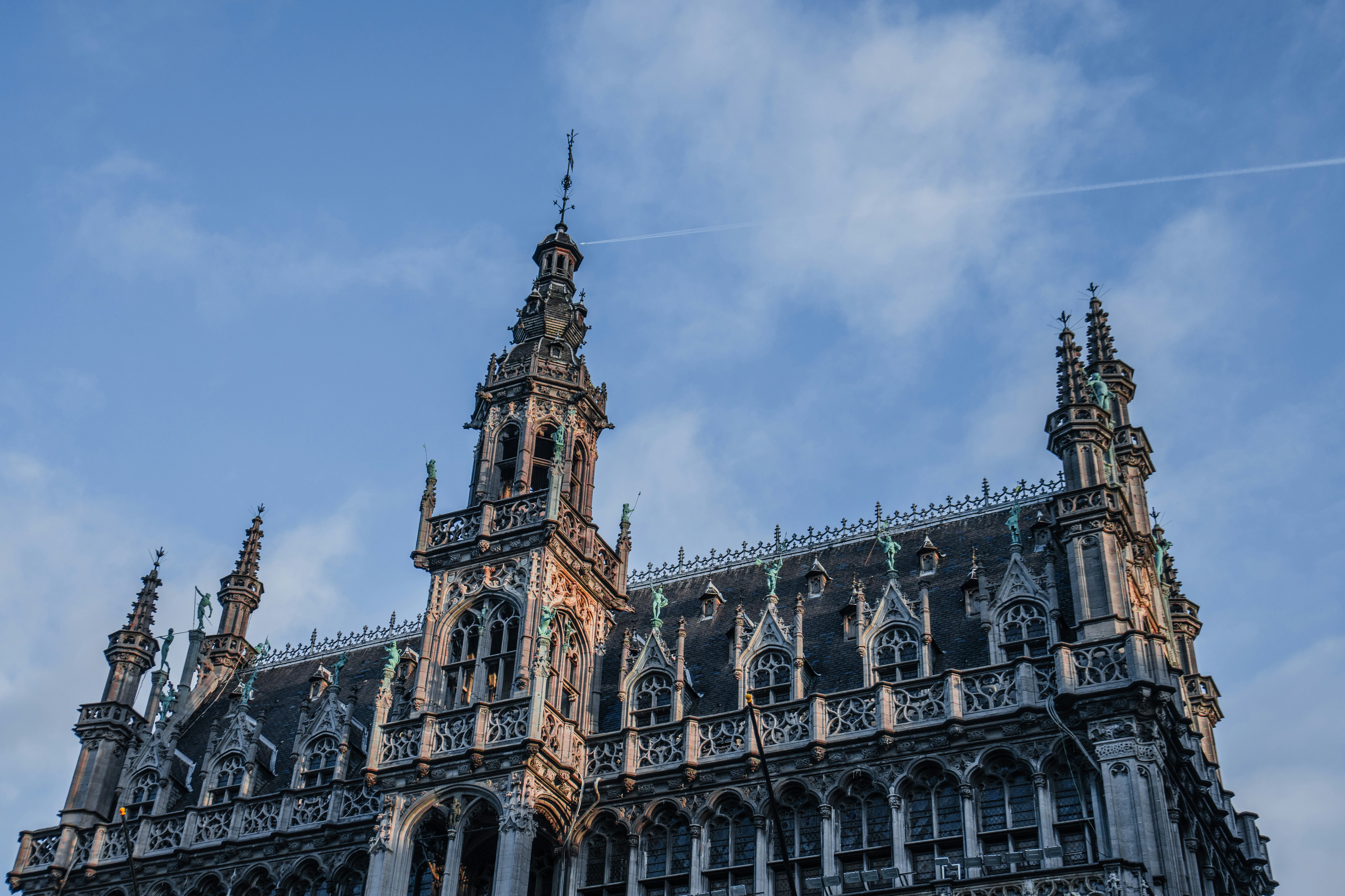 Photo by winstontjia