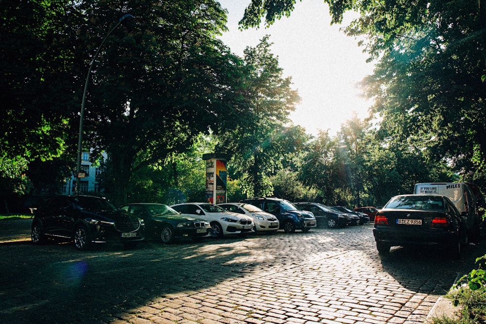 a parking lot filled with lots of parked cars