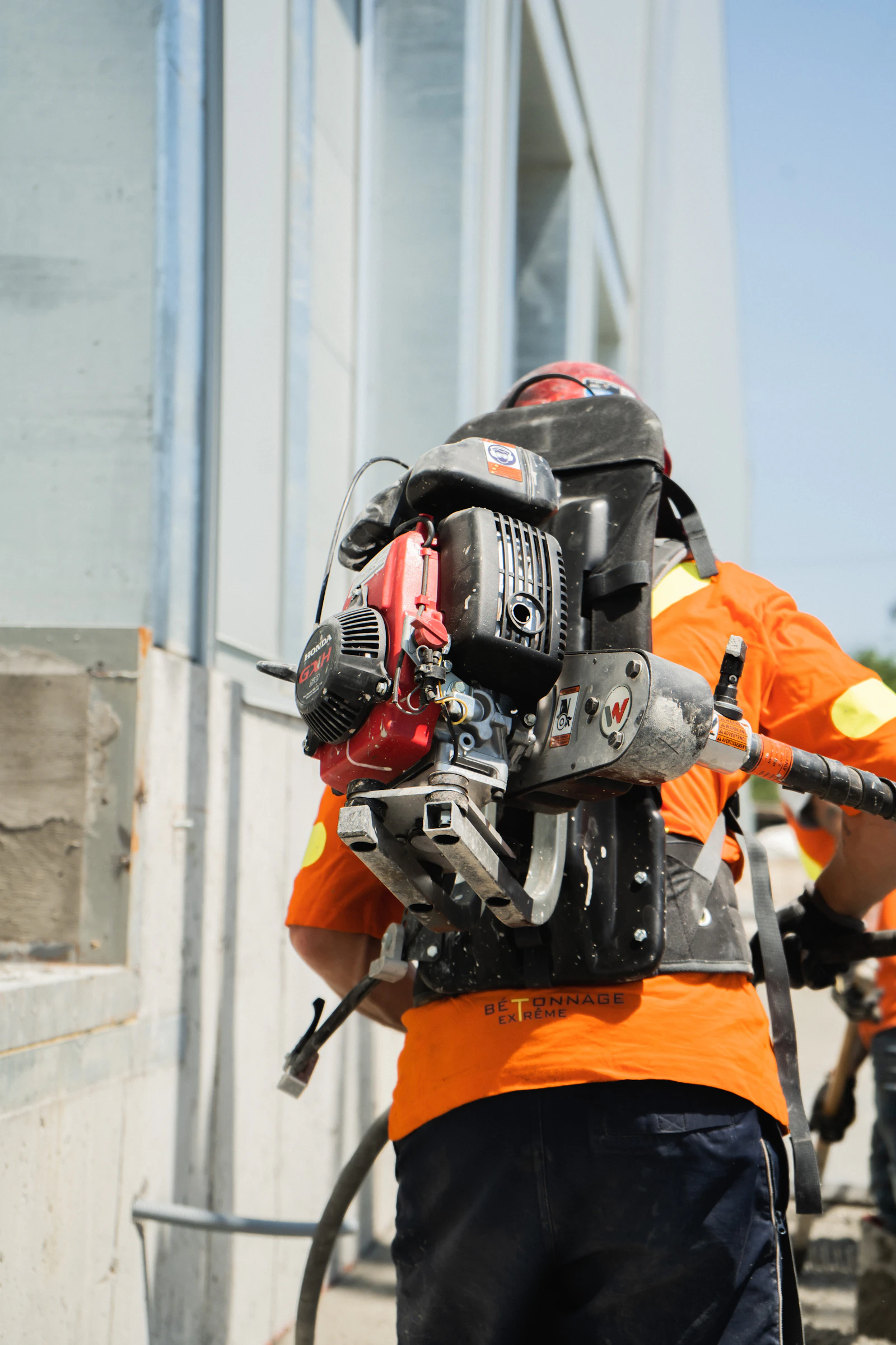 Core cutting in a live hotel, site view 1
