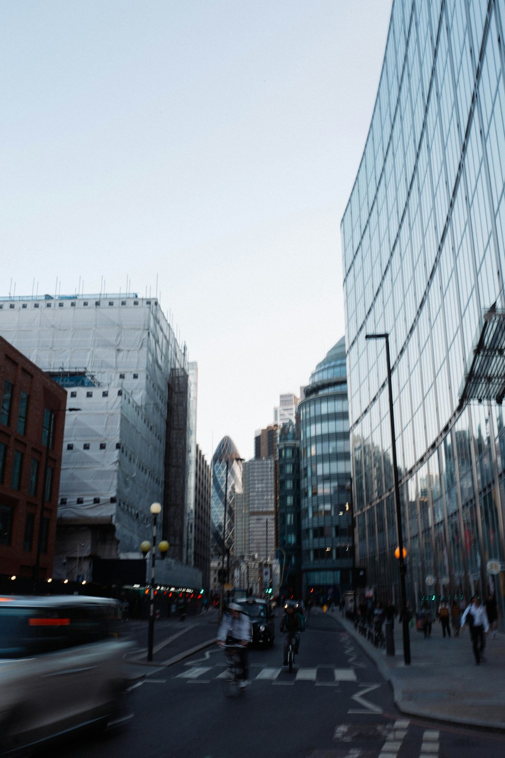 a blurry photo of a busy city street