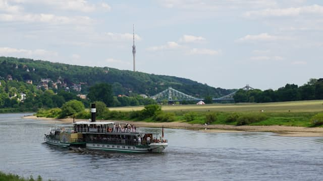 Dampfschiff