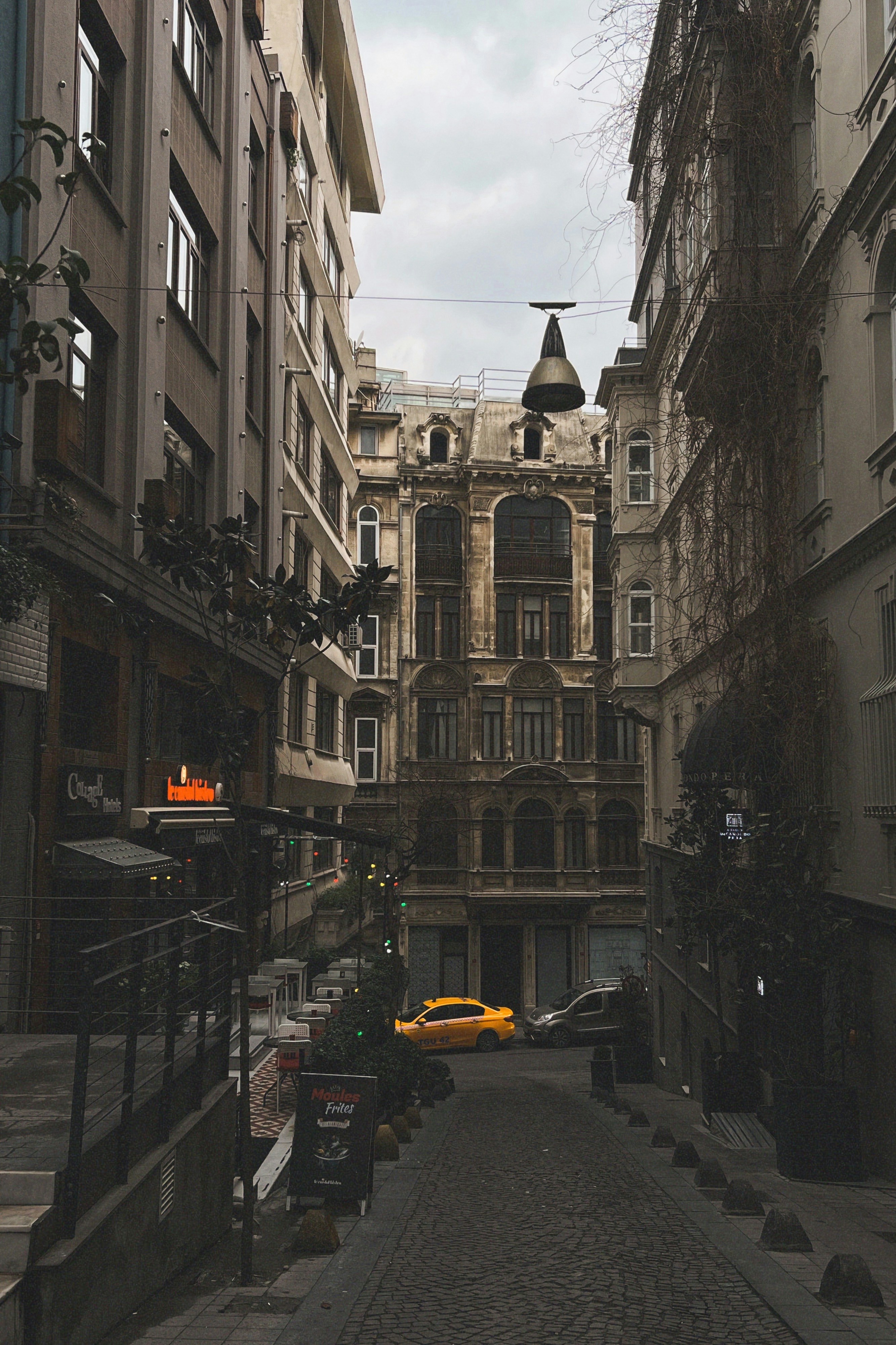 Photo by sashasirin