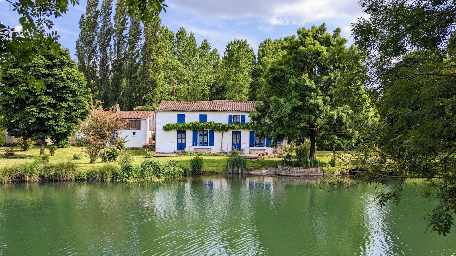 Marché immobilier à Niort en 2026 : la capitale des mutuelles reste sous les 2 000 €/m²