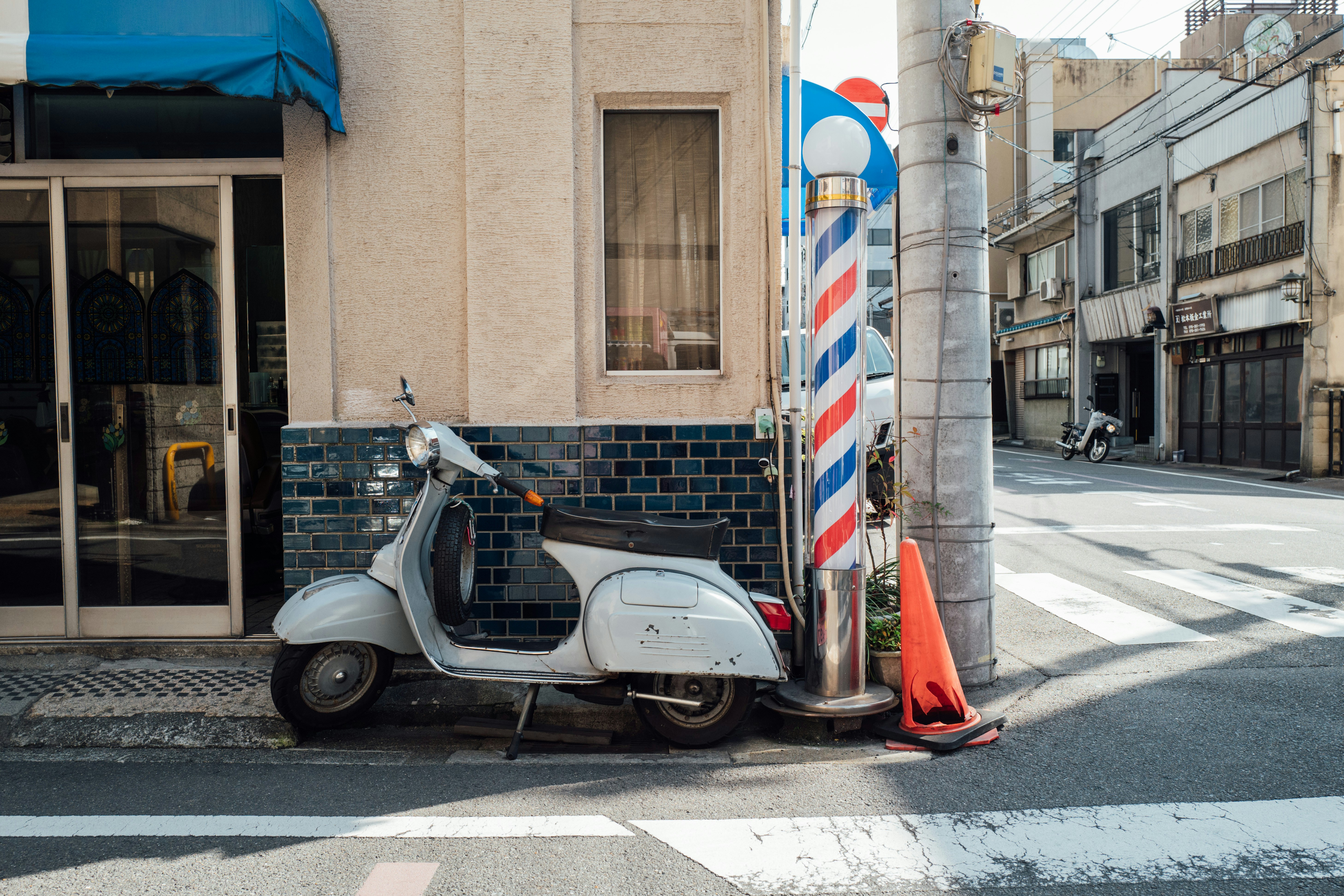 vintage city wallpaper, wallpaper, Sejarah Surabaya: Perjalanan Kota Pahlawan 6