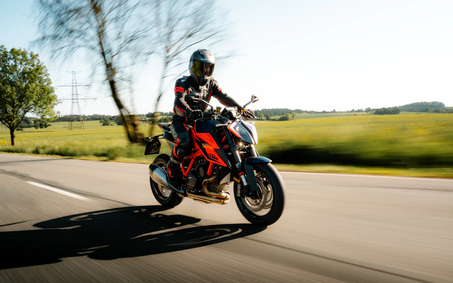 Sepeda motor untuk perjalanan