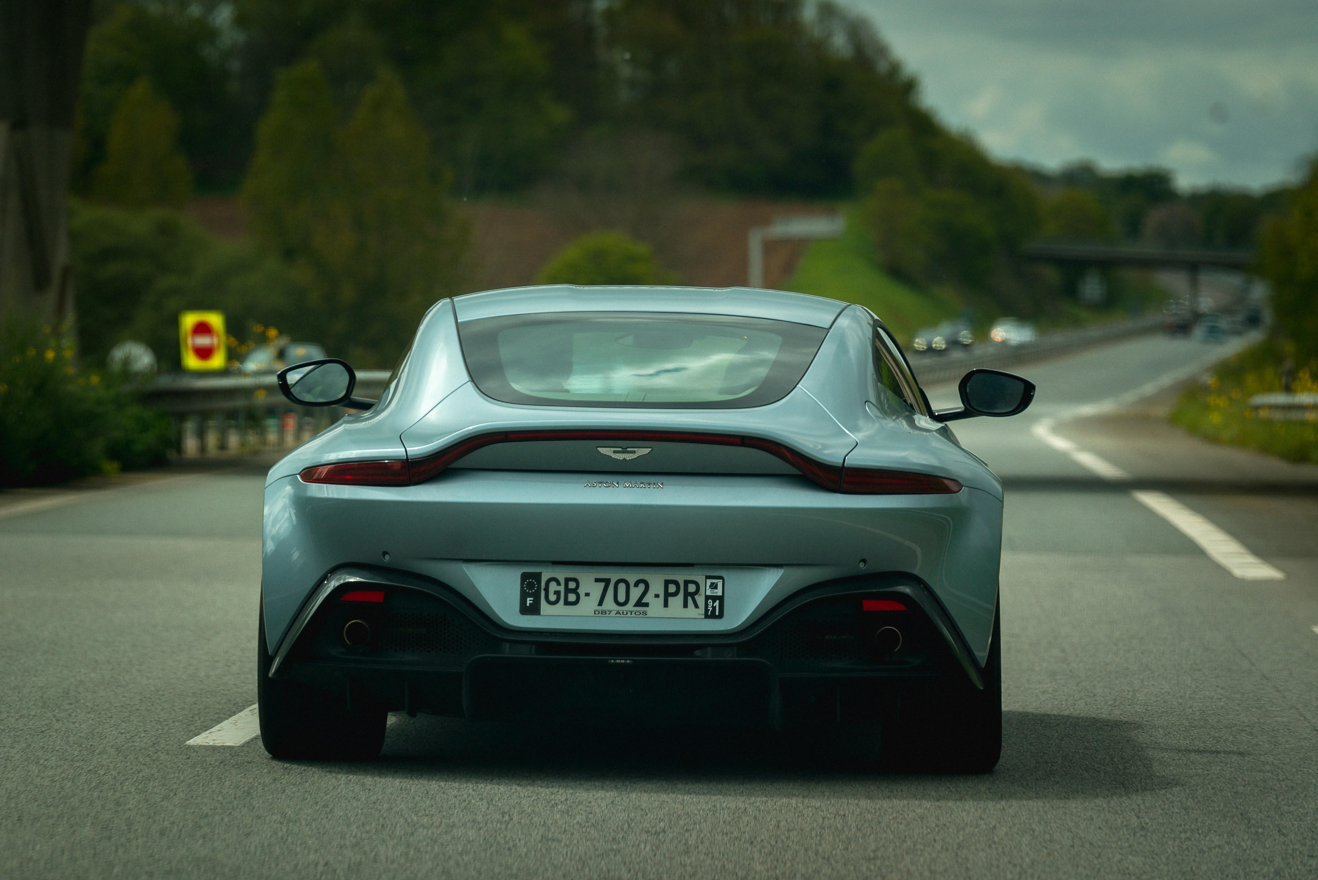 Photo by valentinlacoste