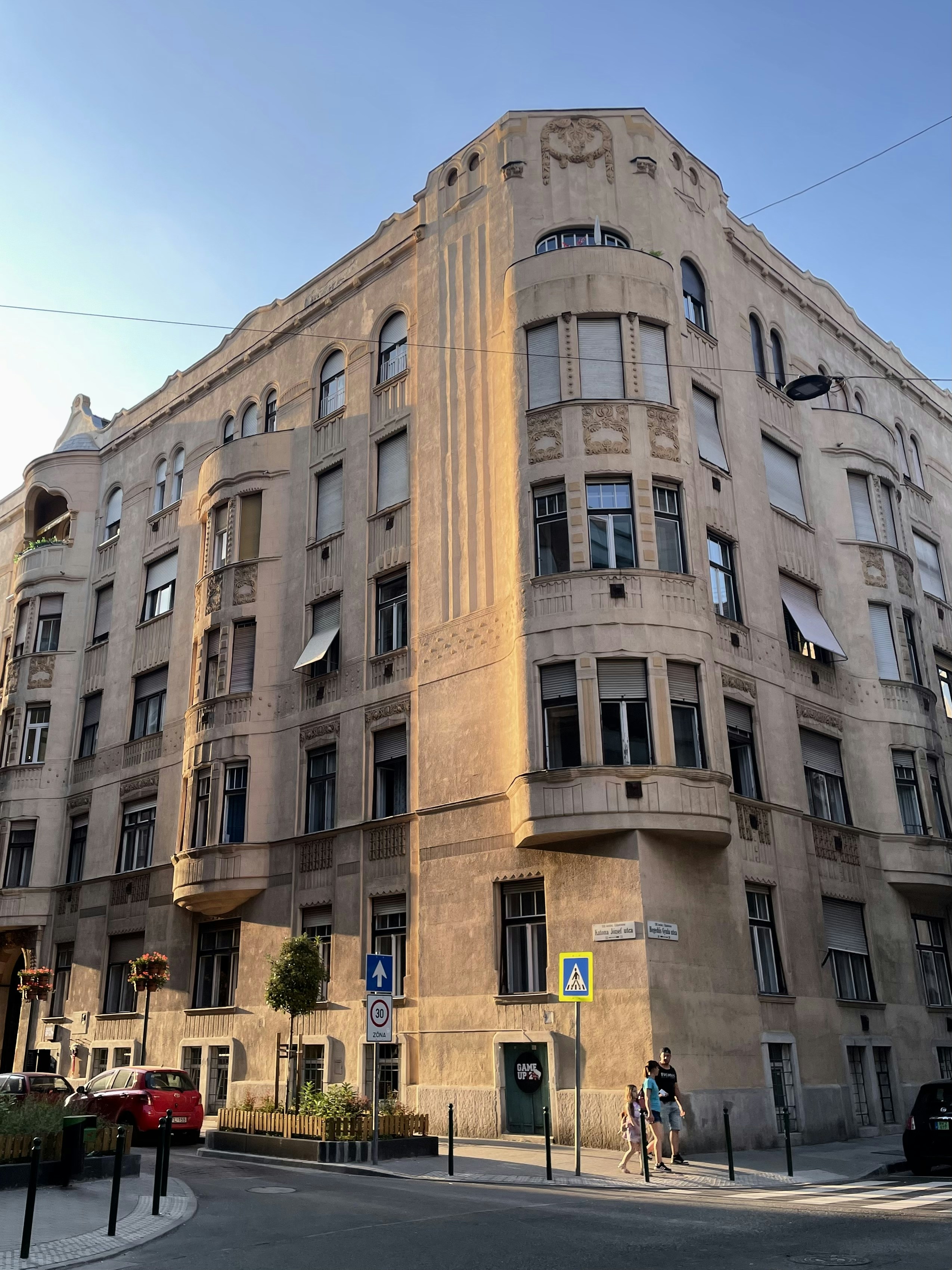 Photo by theotherworkspace