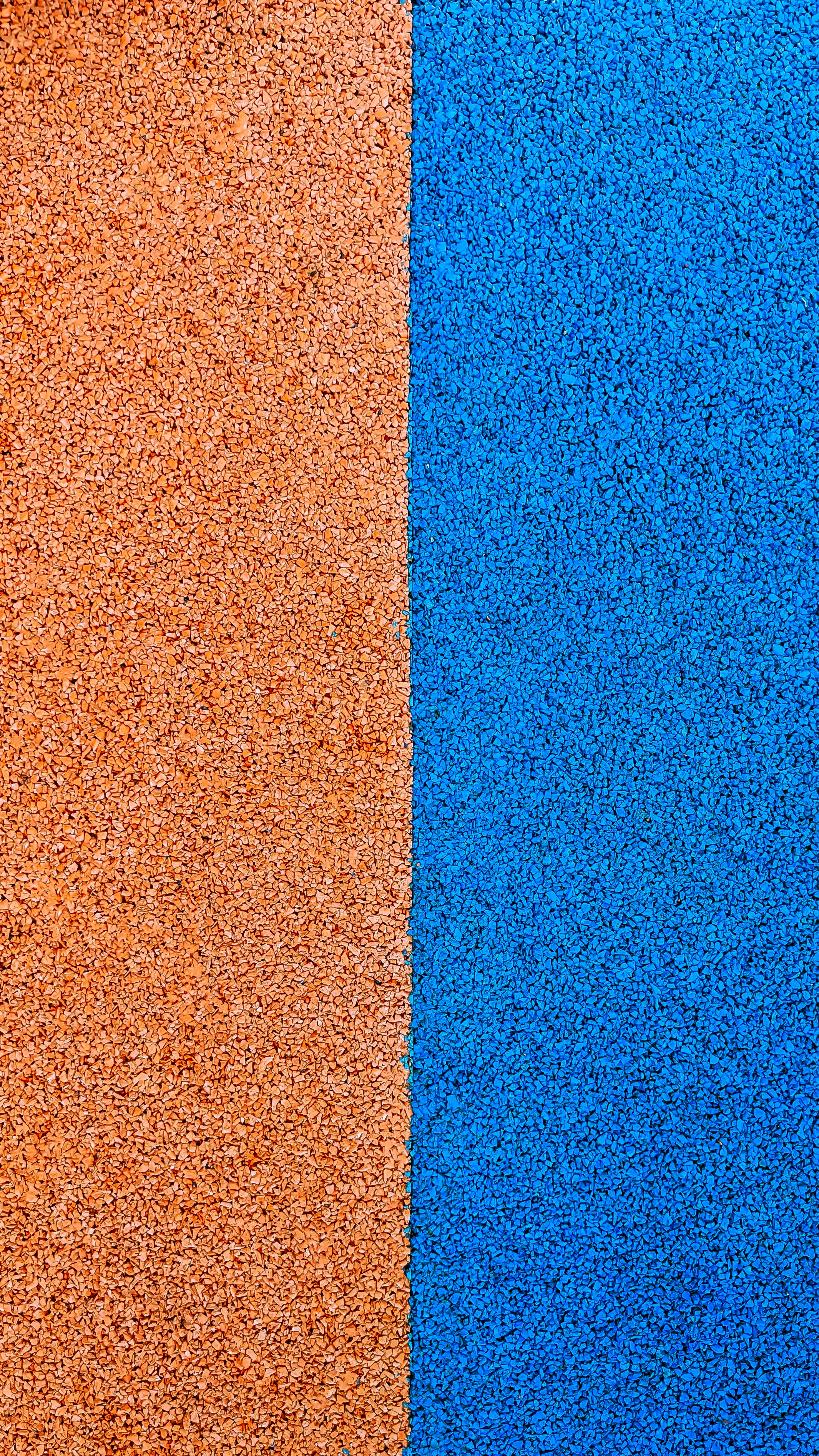 a blue and orange wall next to each other