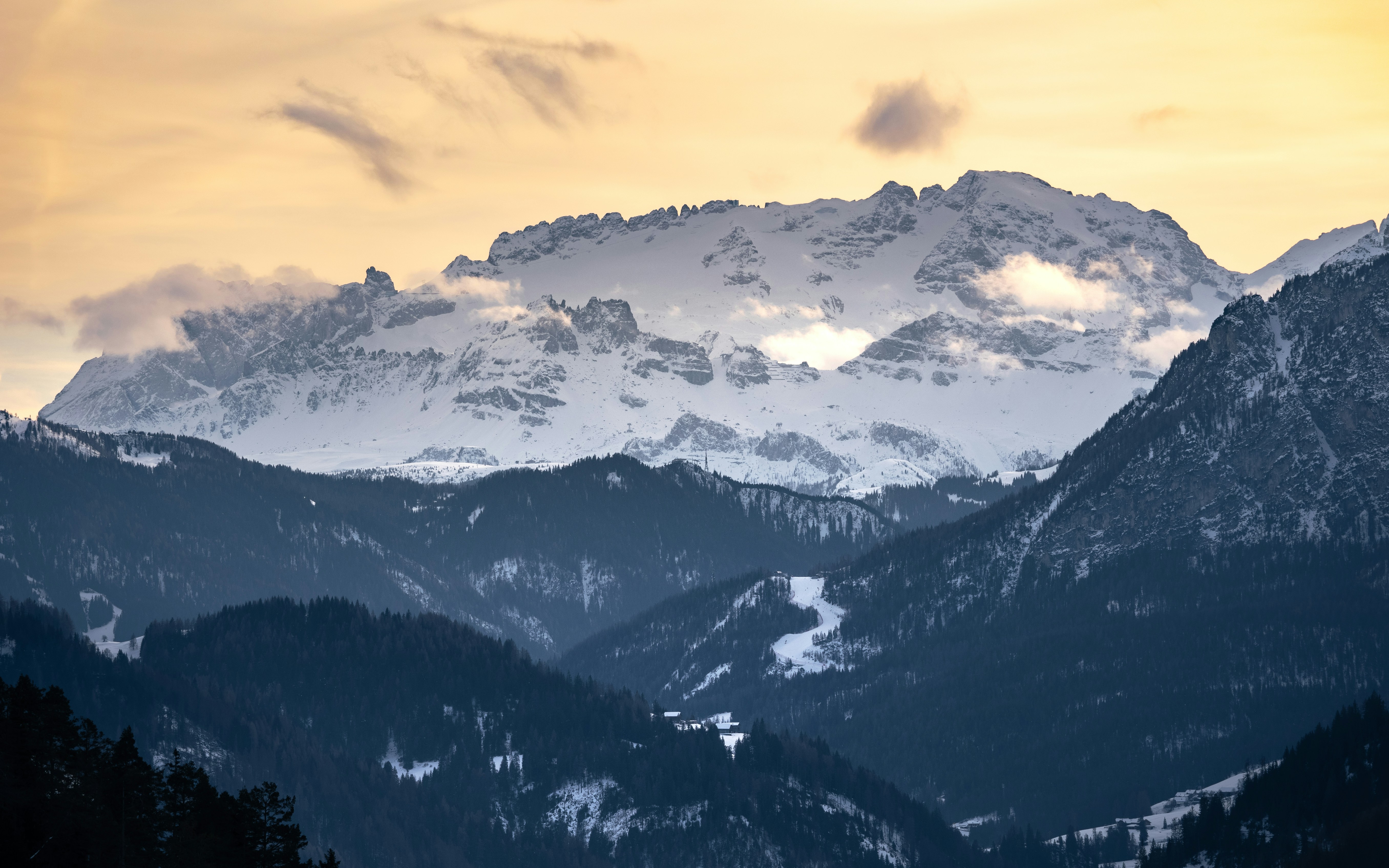 Photo by marekpiwnicki