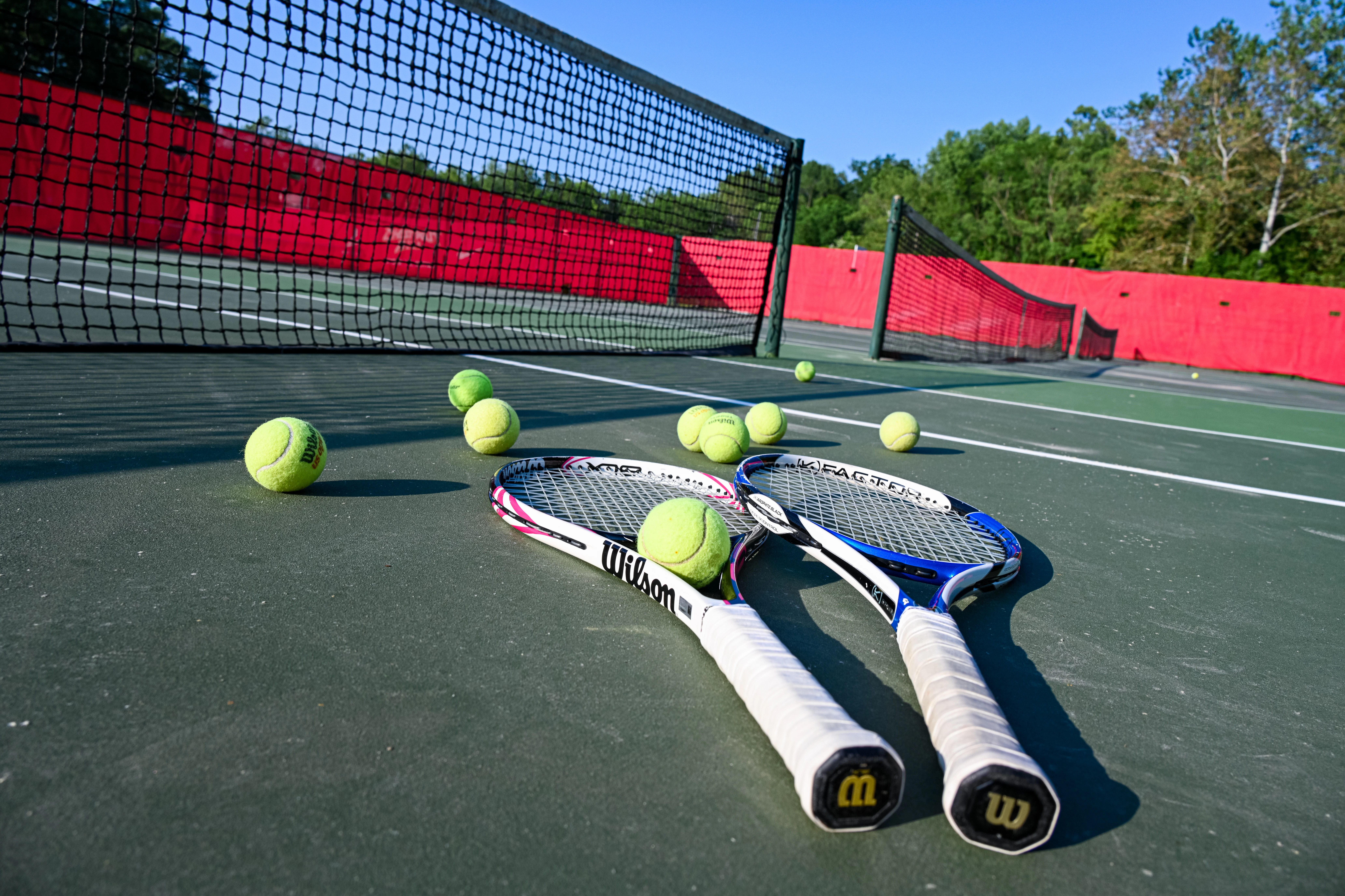 Campo da tennis all'aperto