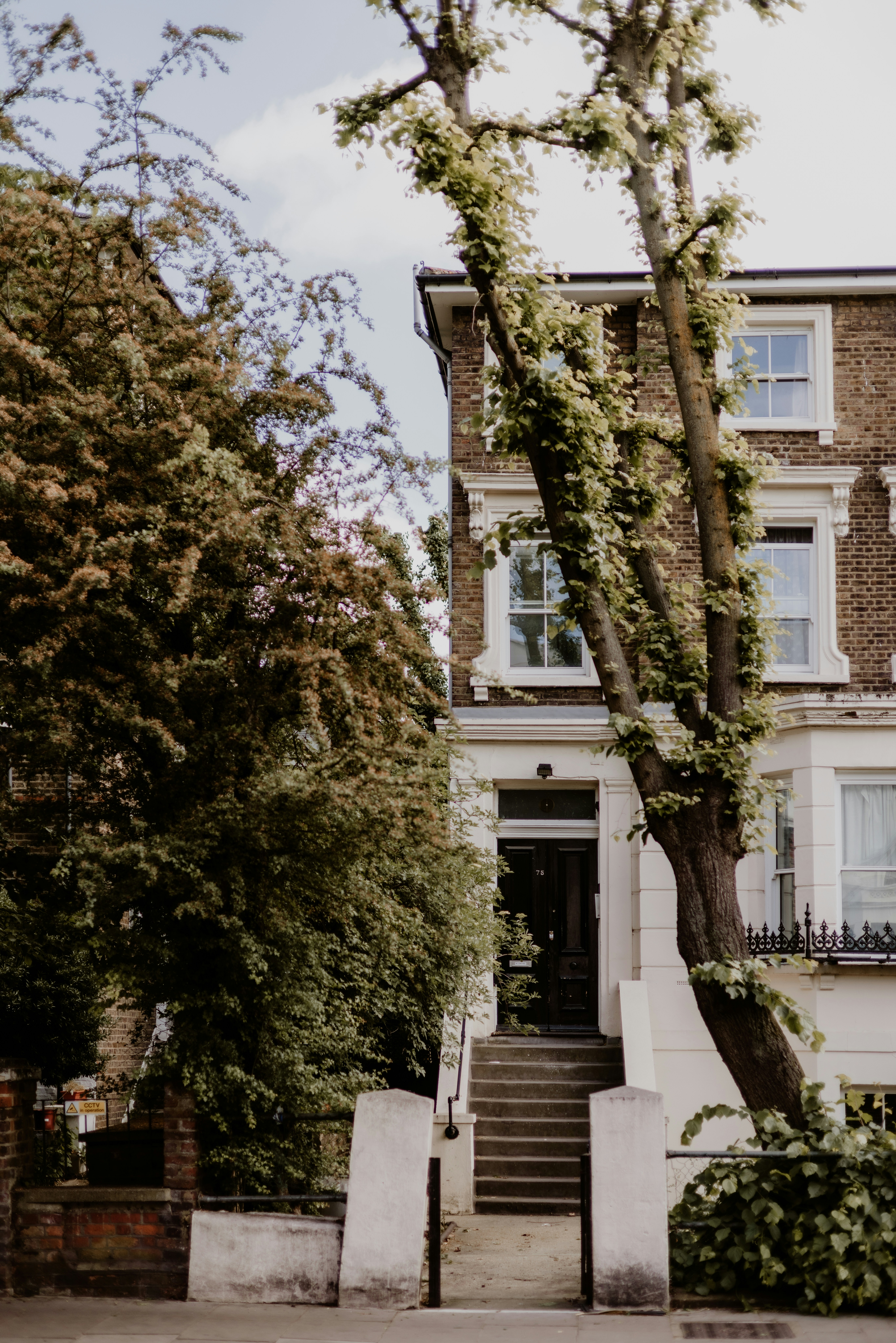 Uncovering Hidden Inheritance: How to Discover Unclaimed Properties from Your Parents and Relatives