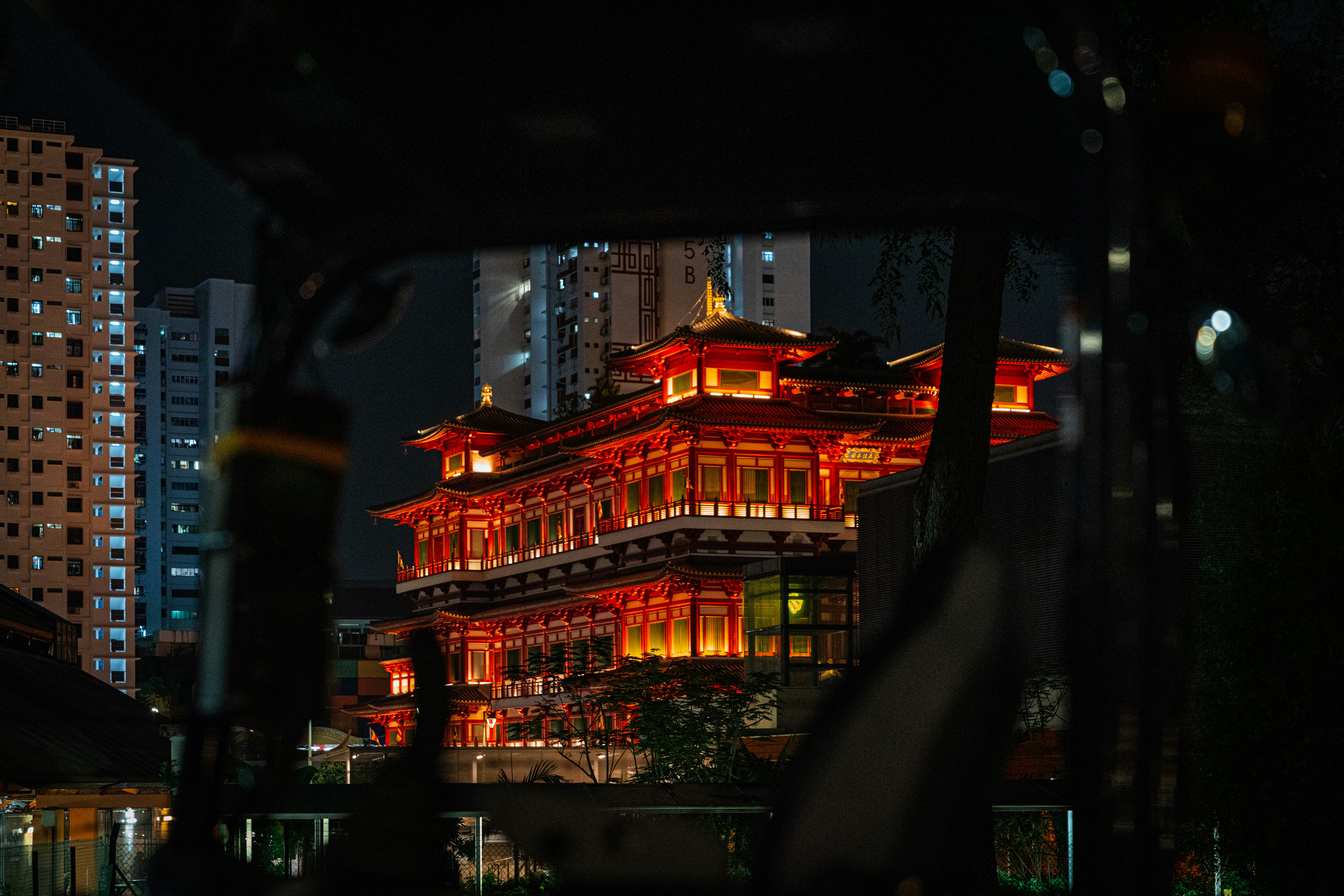 Real-Time Rates: A Survival Guide for Expats in Singapore