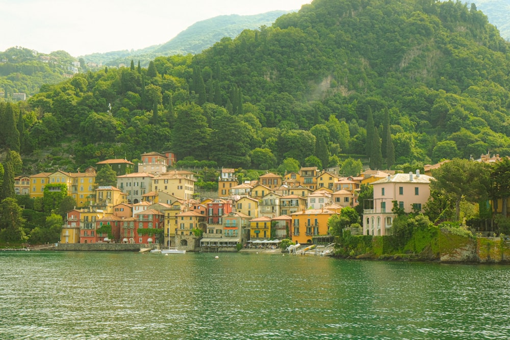 a small village on the shore of a lake