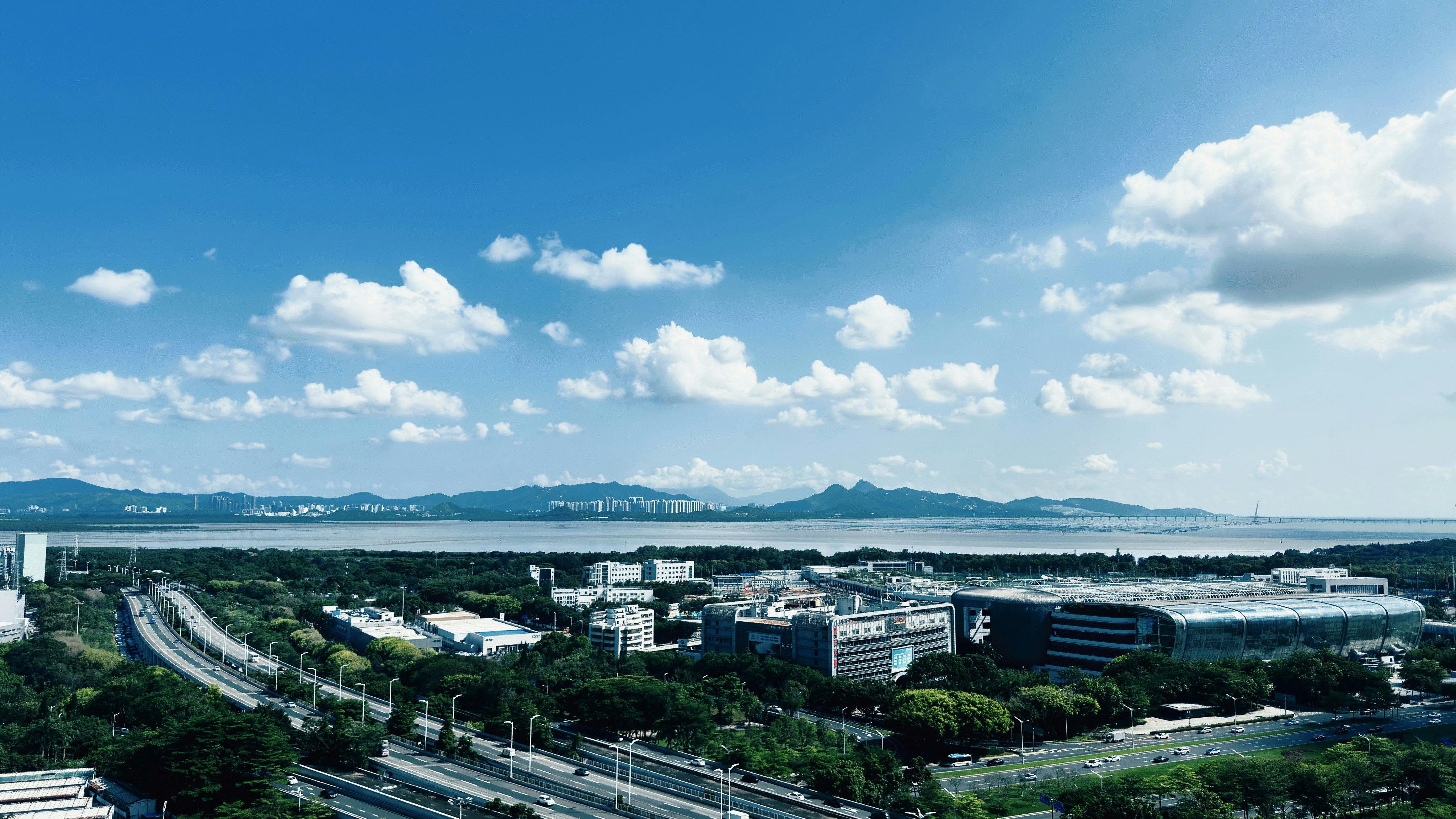 Photo by dickenslin76