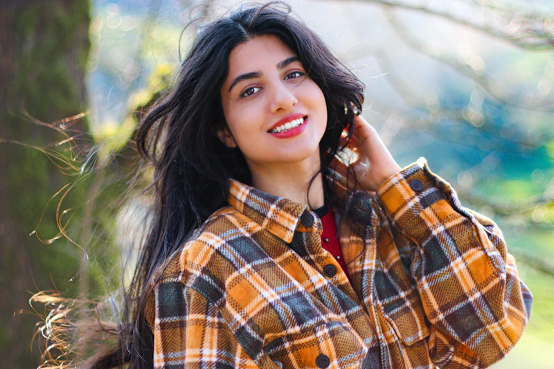 Stylish woman on a call, connecting with her Sugar Daddy