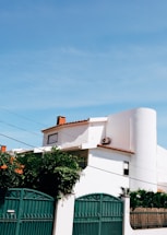 Front view of Air Maxx HVAC office building in San Marino.