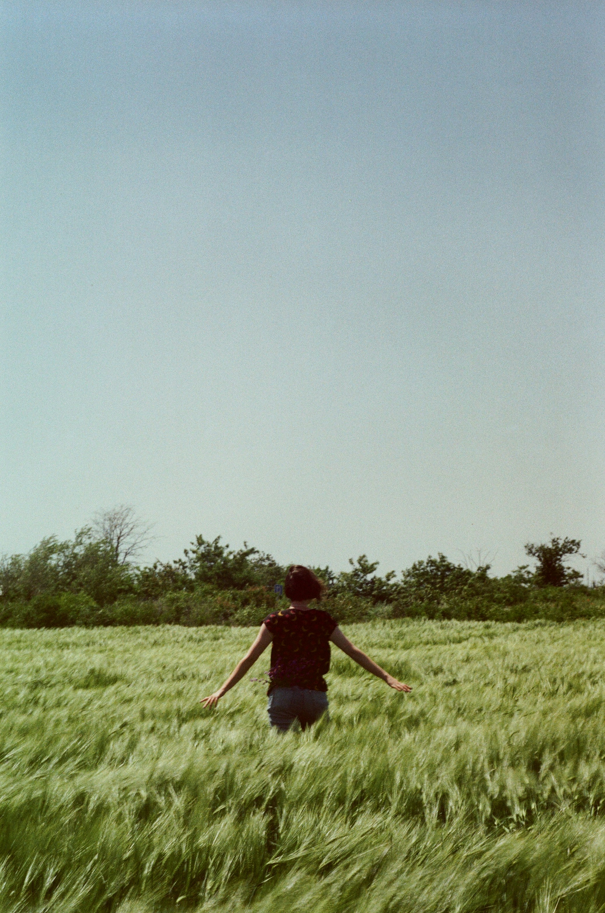 Photo by saahthay