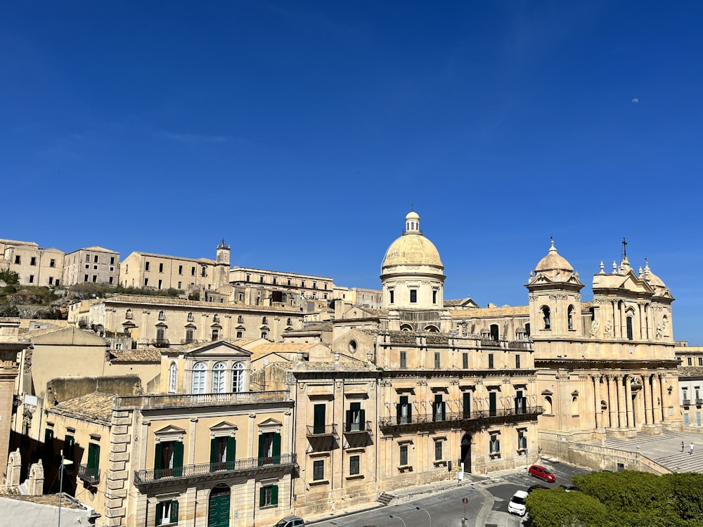 a large building with a dome on top of it