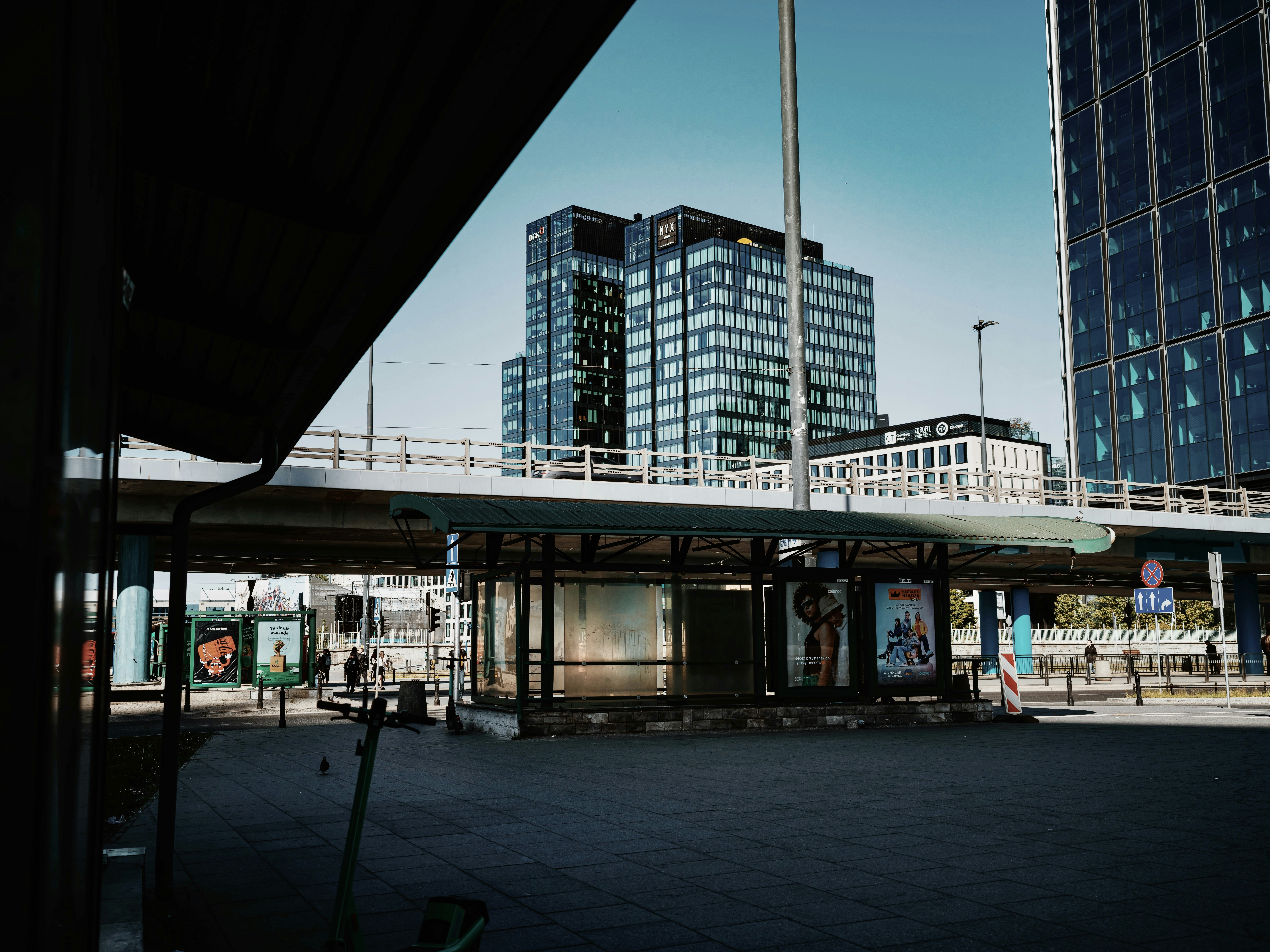 Photo by egorkomarov