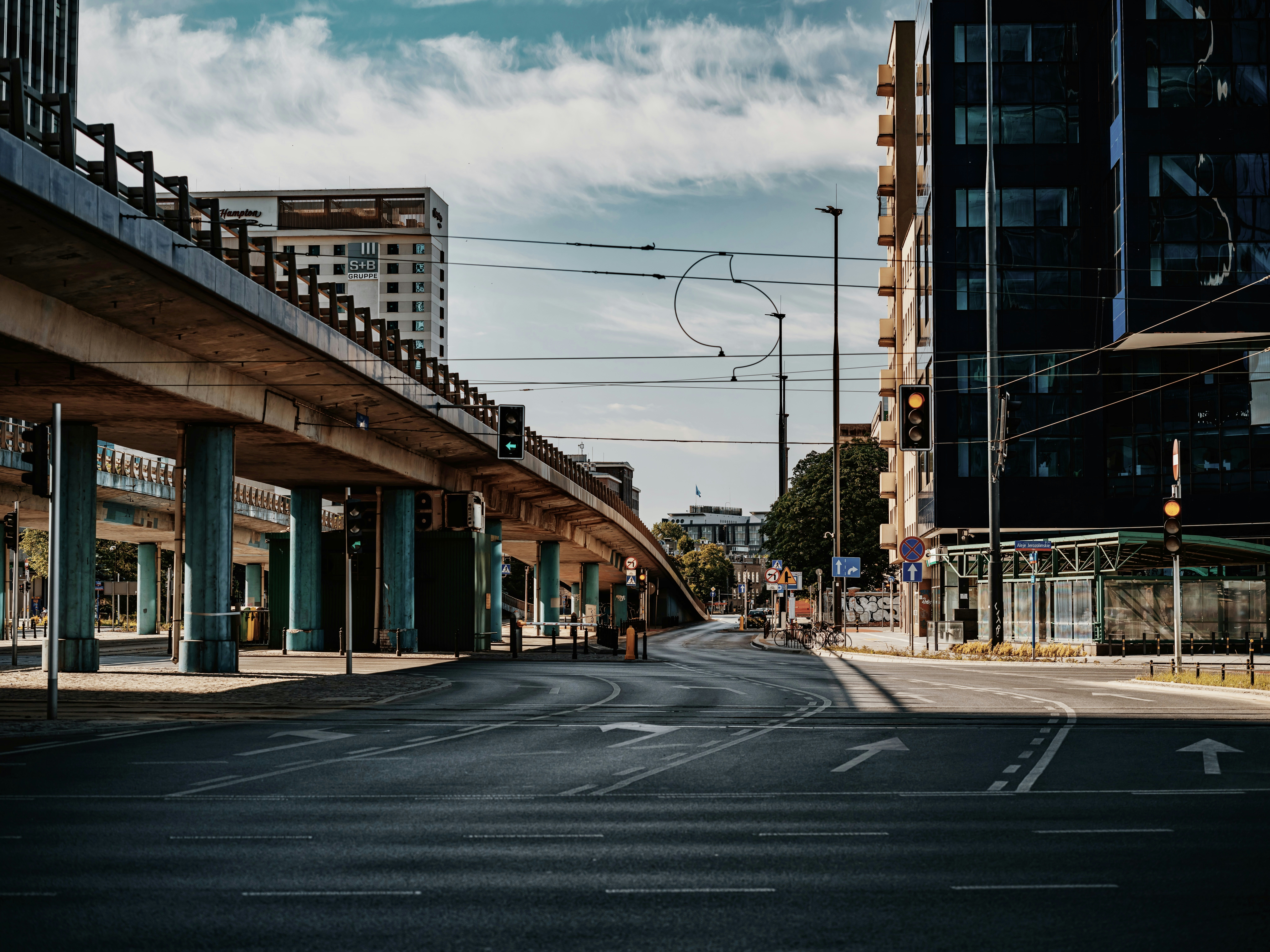 Photo by egorkomarov