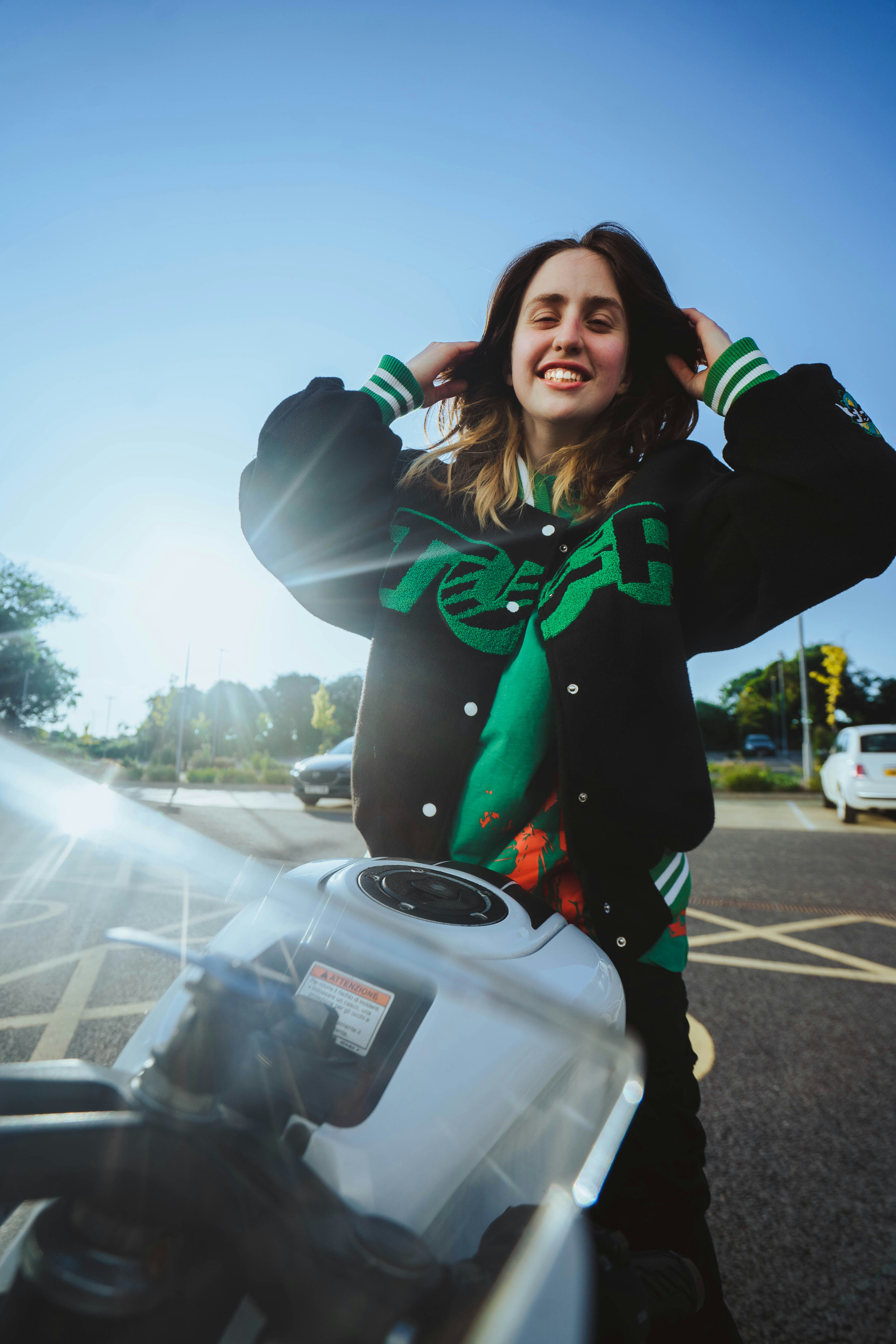 The Evolution of Low‑Carb Snack Design in 2026: From Functional Fats to Micro‑Community Branding