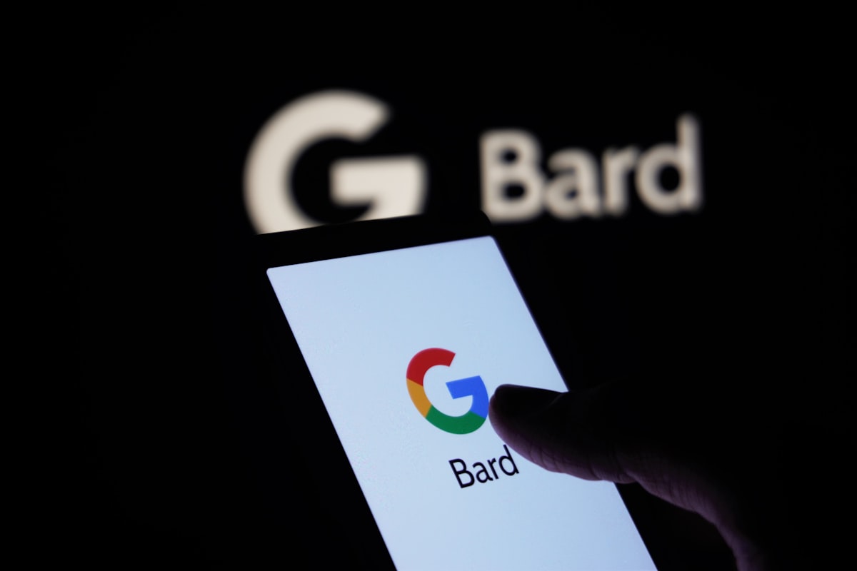 Bard, o LLM do Google, é lançado no Brasil: veja as primeiras impressões