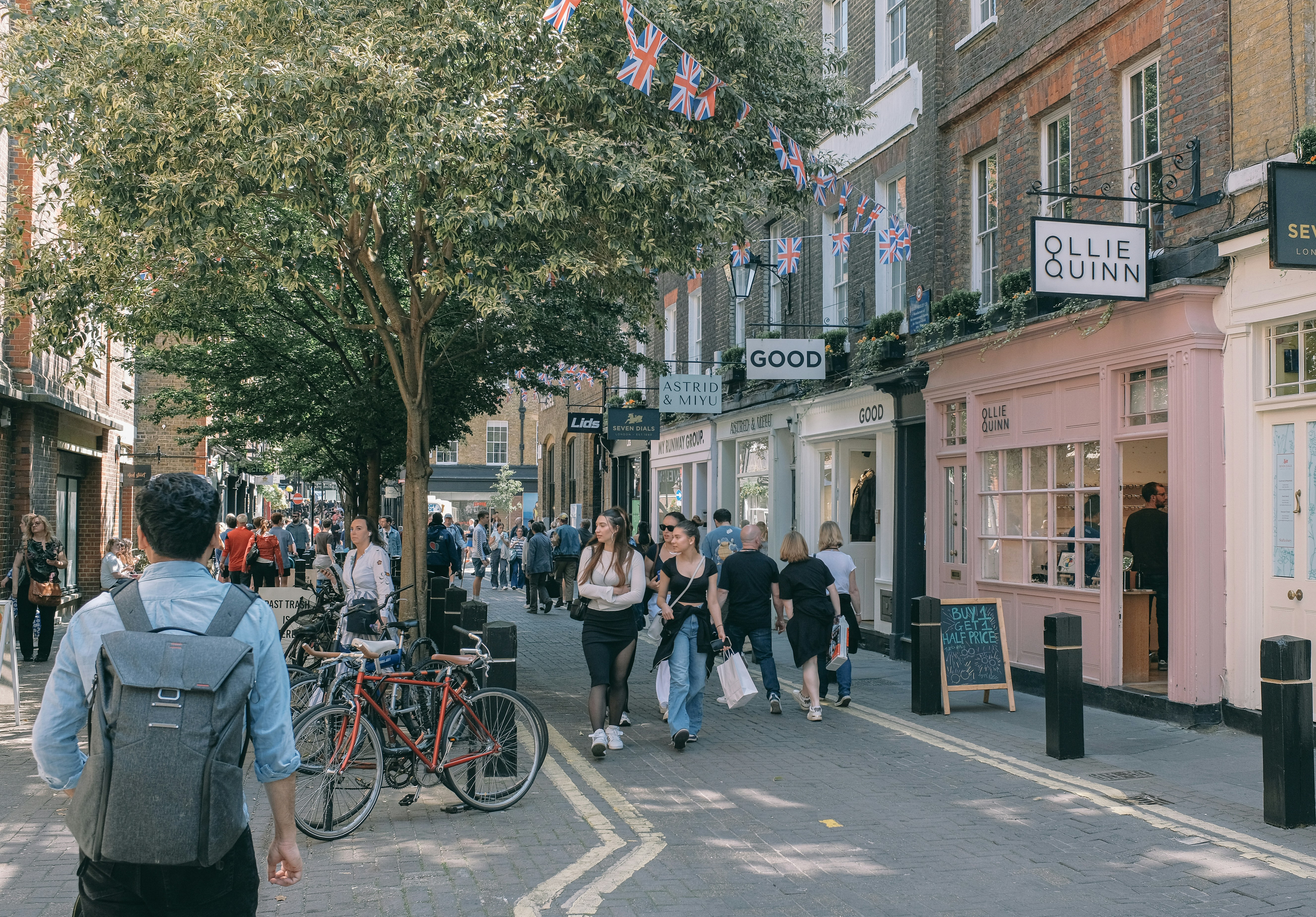 Photo by huyphan2602